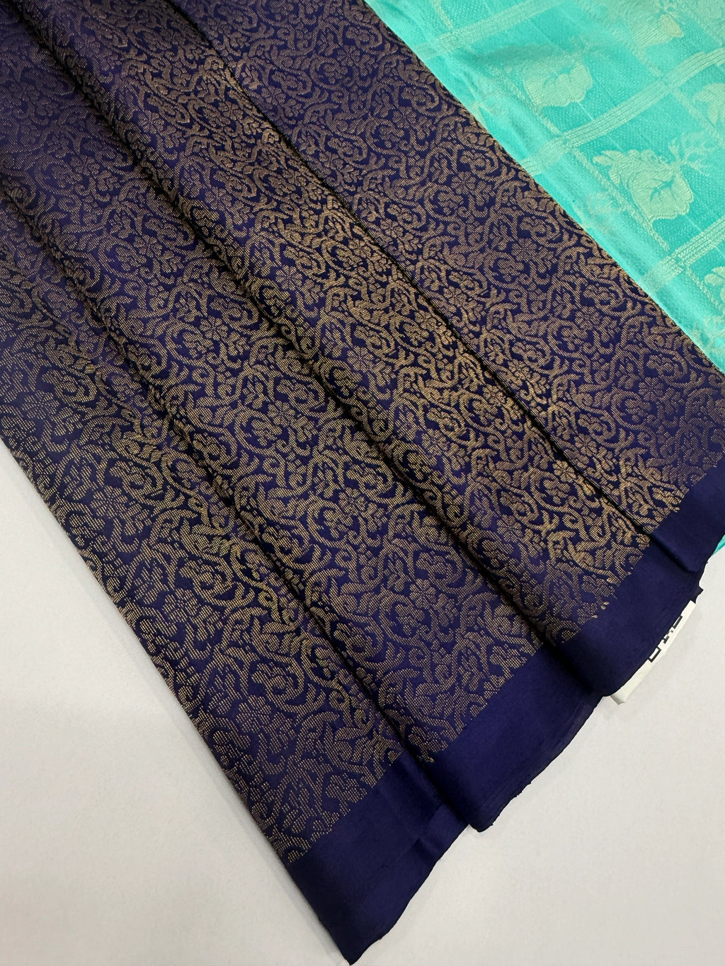 VSA217 - dark ink blue color body & sea blue color pallu , blouse pure silk saree