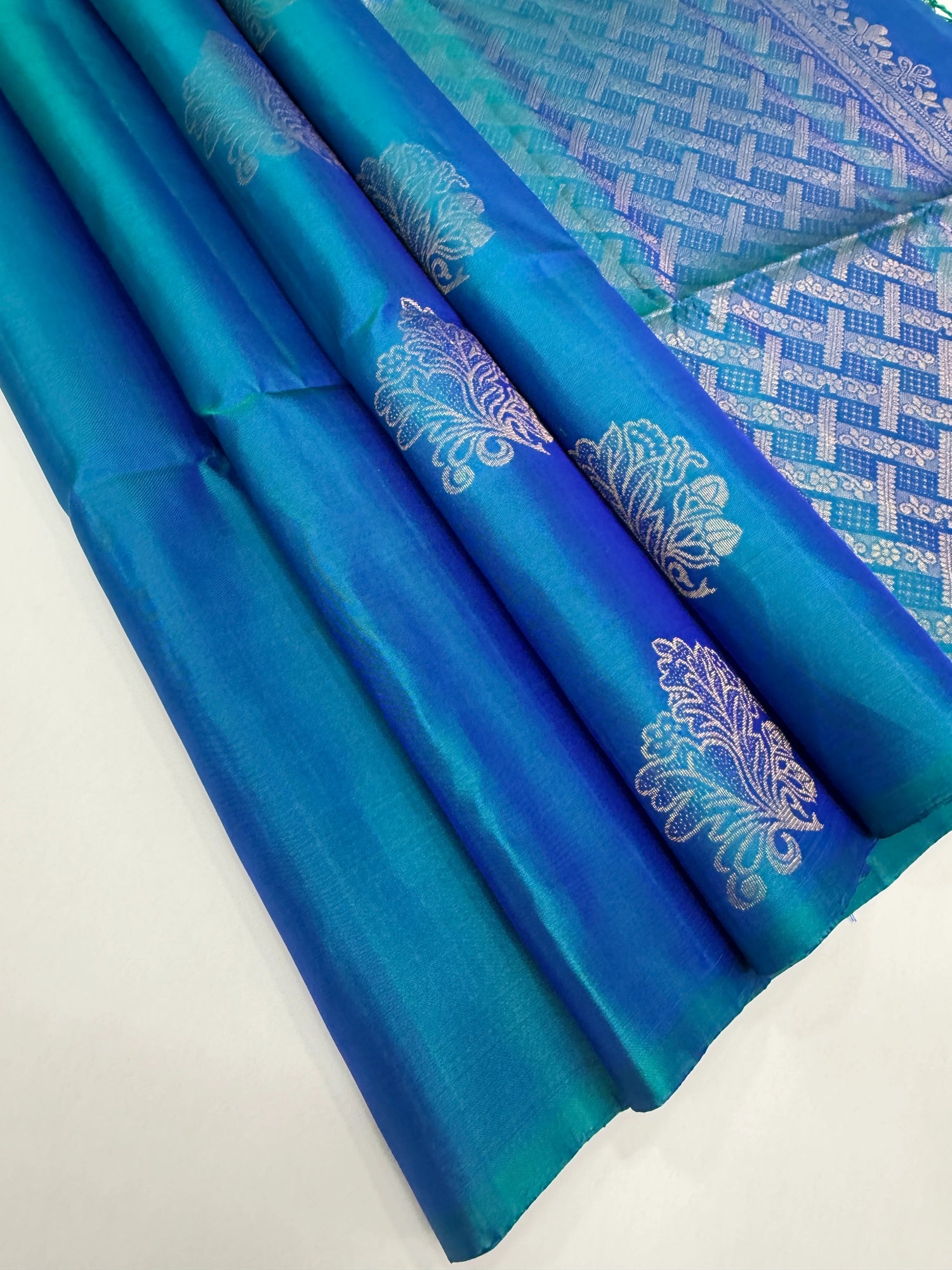 VSS479 - peacock blue color body, pallu , blouse pure silk saree