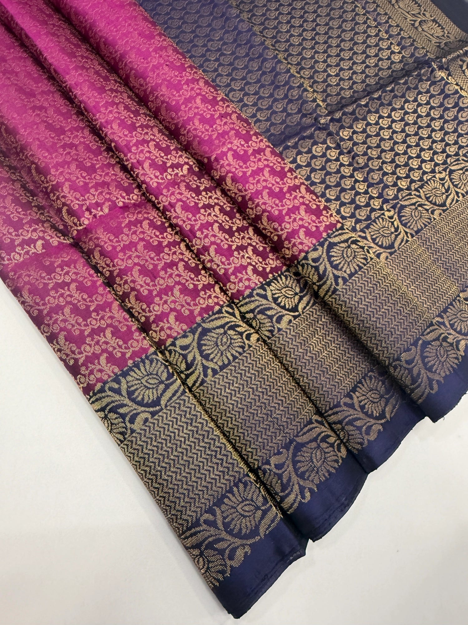 VSA572 - purple color body & navy blue color pallu , blouse pure silk saree