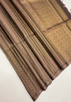 VSA628 - chocolate brown color body, pallu , blouse pure silk saree