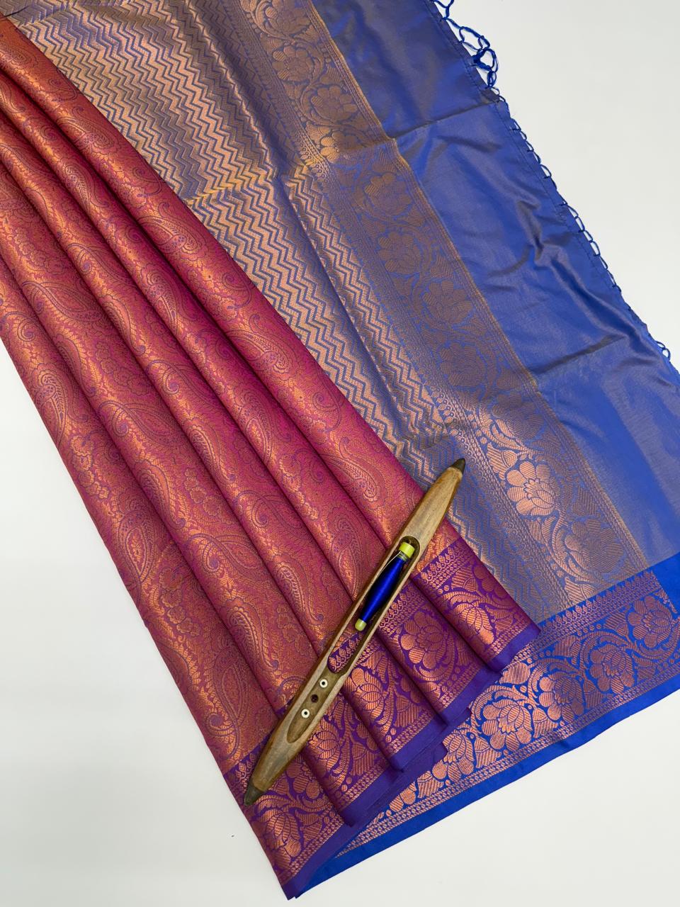 VSAS991 - pink color body , blue color pallu , blouse.