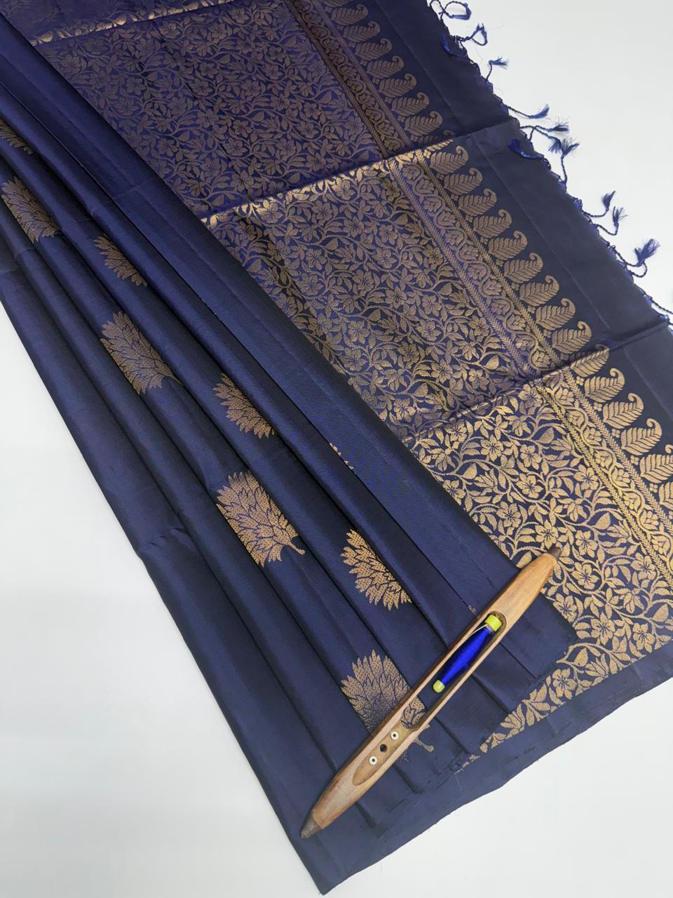VSS445 - navy blue color body, pallu , blouse pure silk saree