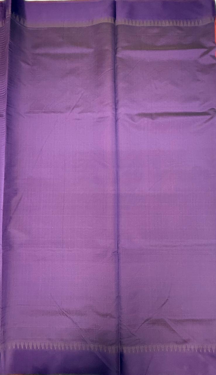 VSKC521 - red color body , violet color pallu , blouse.