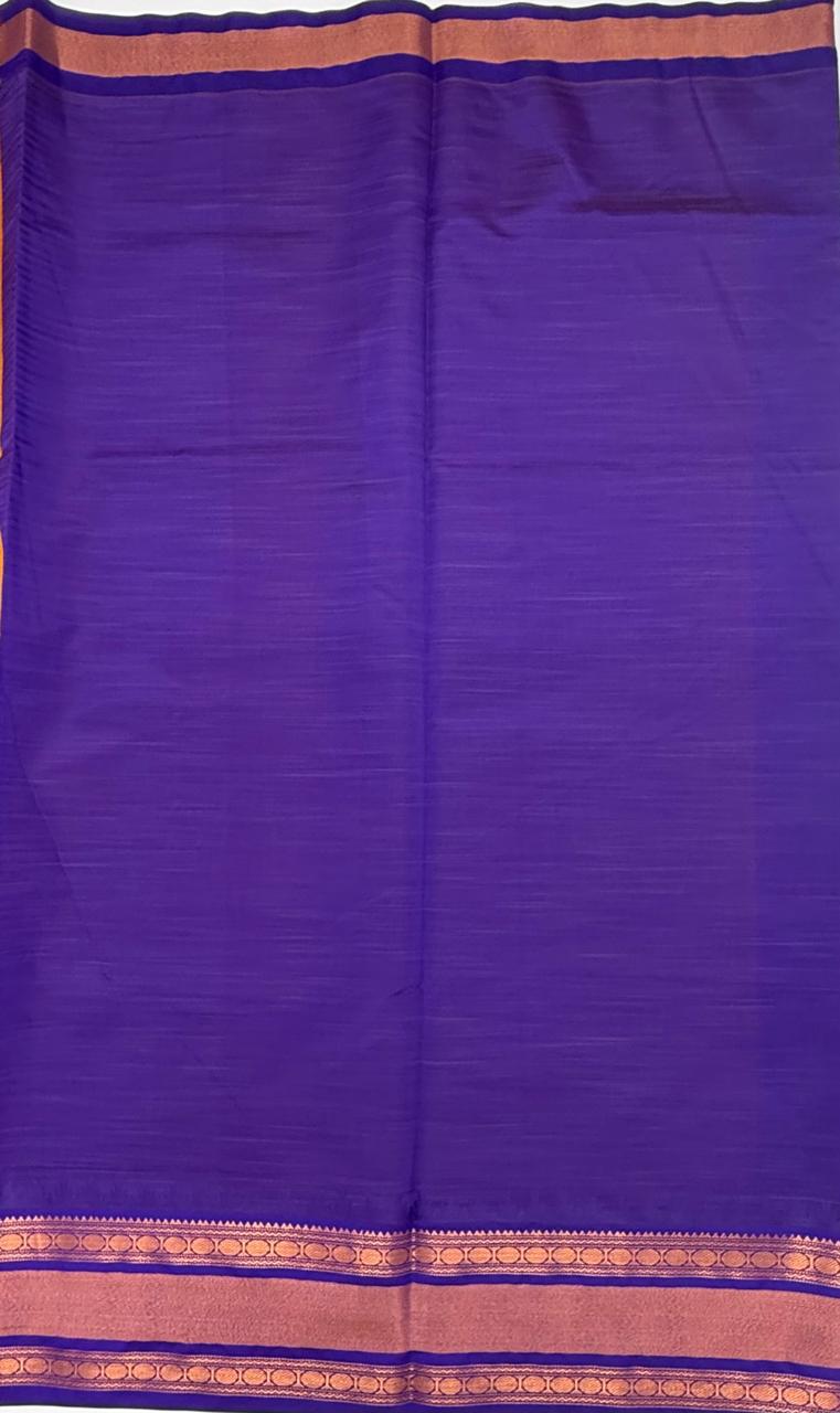 VSKC532 - mustard yellow color body , royal blue color pallu , blouse.