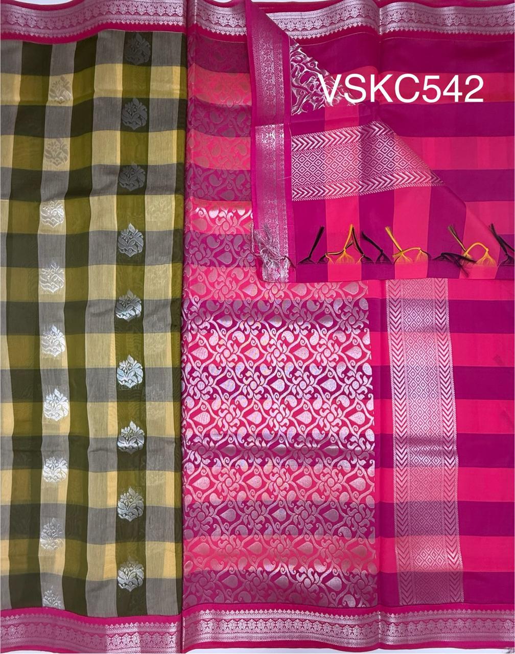 VSKC542 - green with sandal color body , rani pink&nbsp; color pallu , blouse.