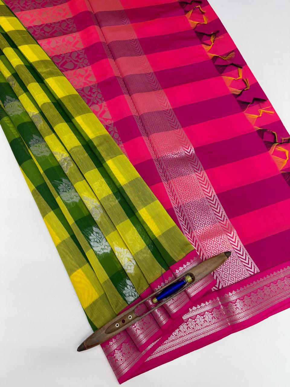 VSKC546 - lemon yellow with green color body , rani pink color pallu , blouse.