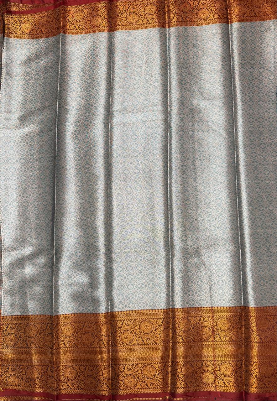 VSAS1061 - grey color body ,pallu , blouse.