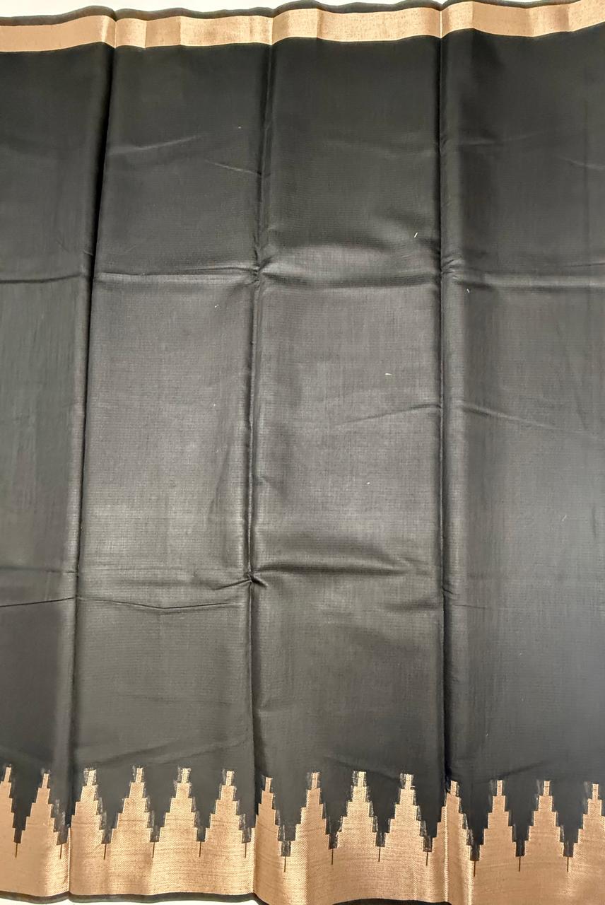 VSAS1116 - black color body ,pallu , blouse.