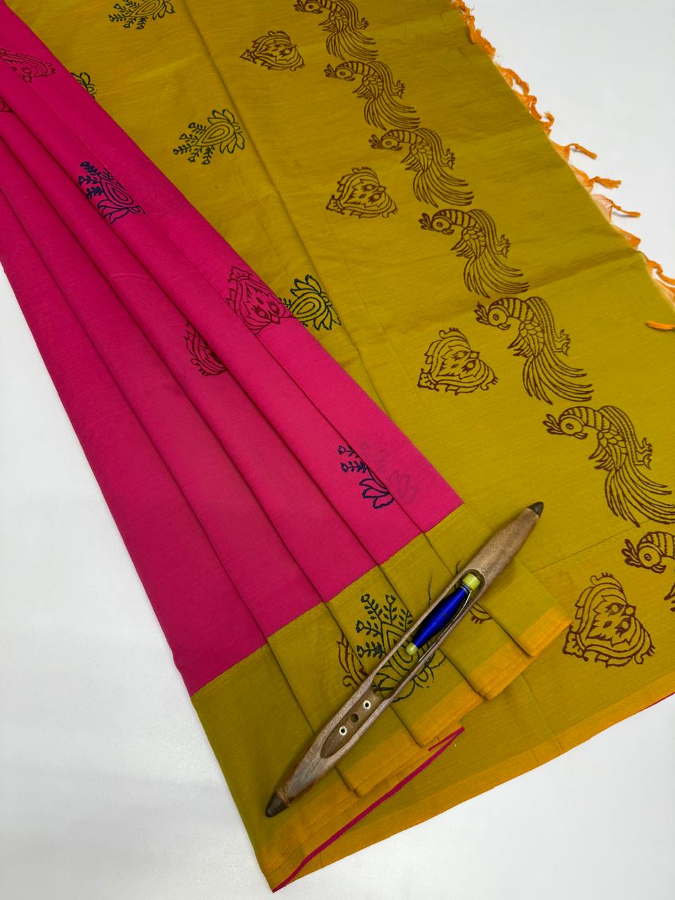 VSC927 - pink color body , yellow with green color pallu,blouse.