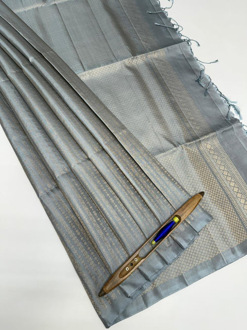 VSA614 - silver grey color body, pallu , blouse pure silk saree