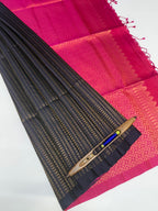 VSA618 - navy blue color body, & pink color pallu , blouse pure silk saree