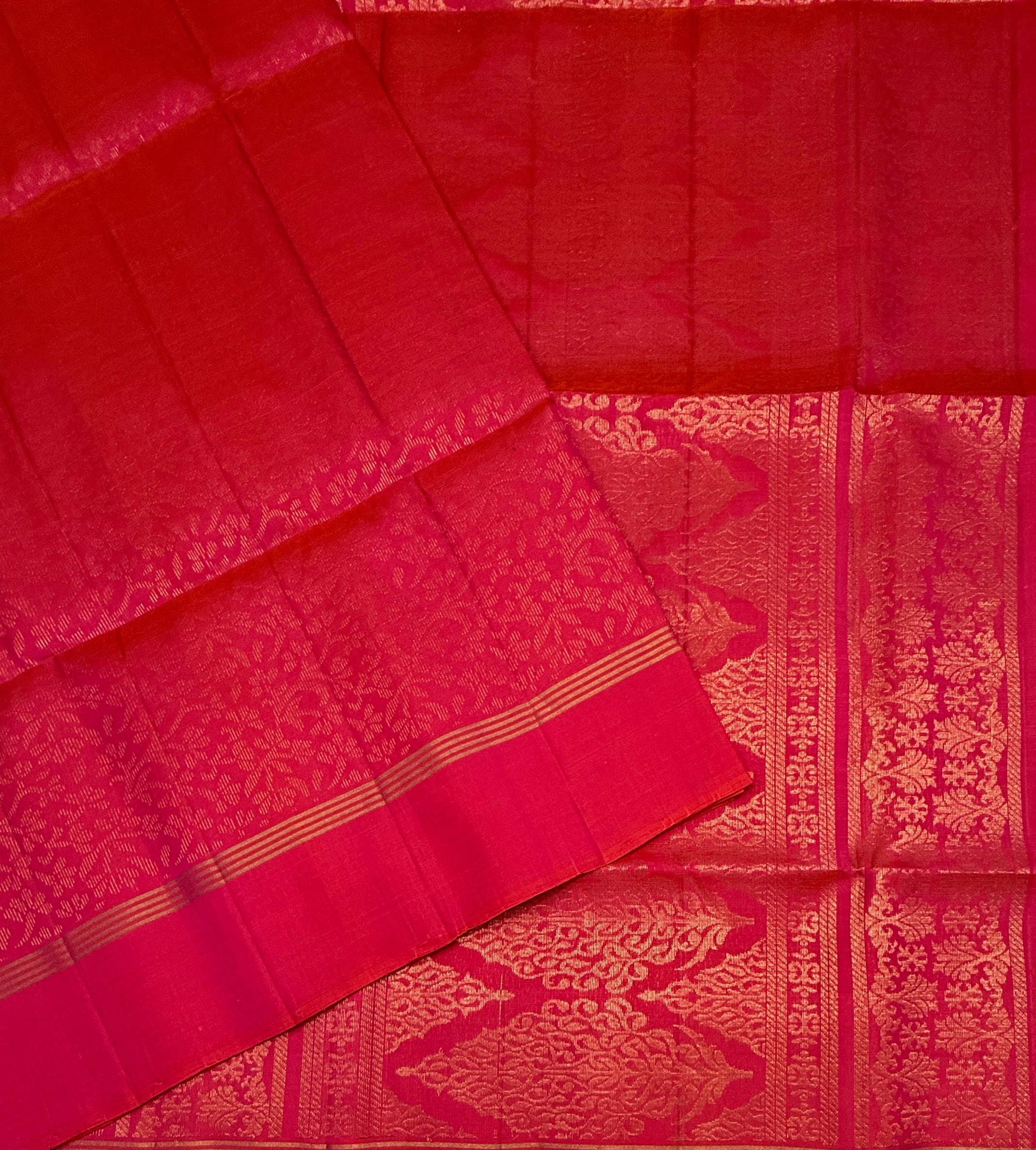 VSA671 - pink color body , color pallu , blouse pure silk saree
