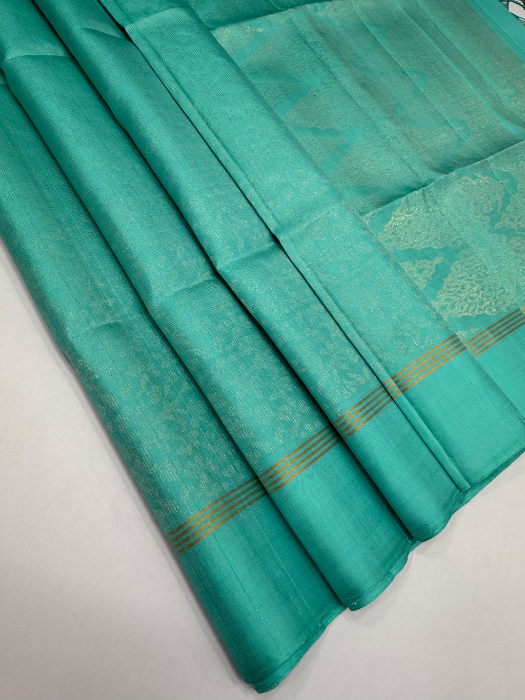 VSA672 - sea blue color body , color pallu , blouse pure silk saree