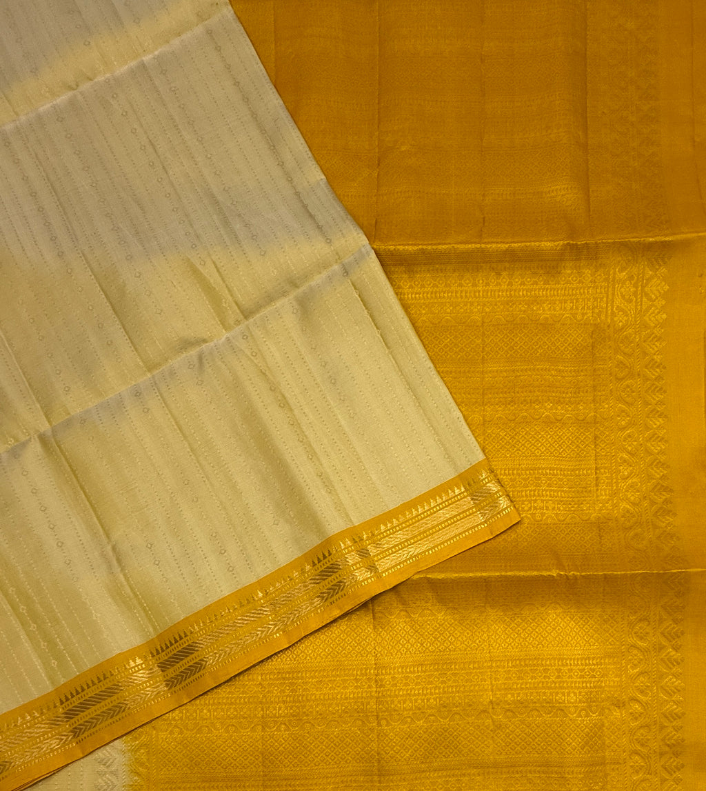 VSF1117 - beige color body , yellow color pallu,blouse - Pure silk saree