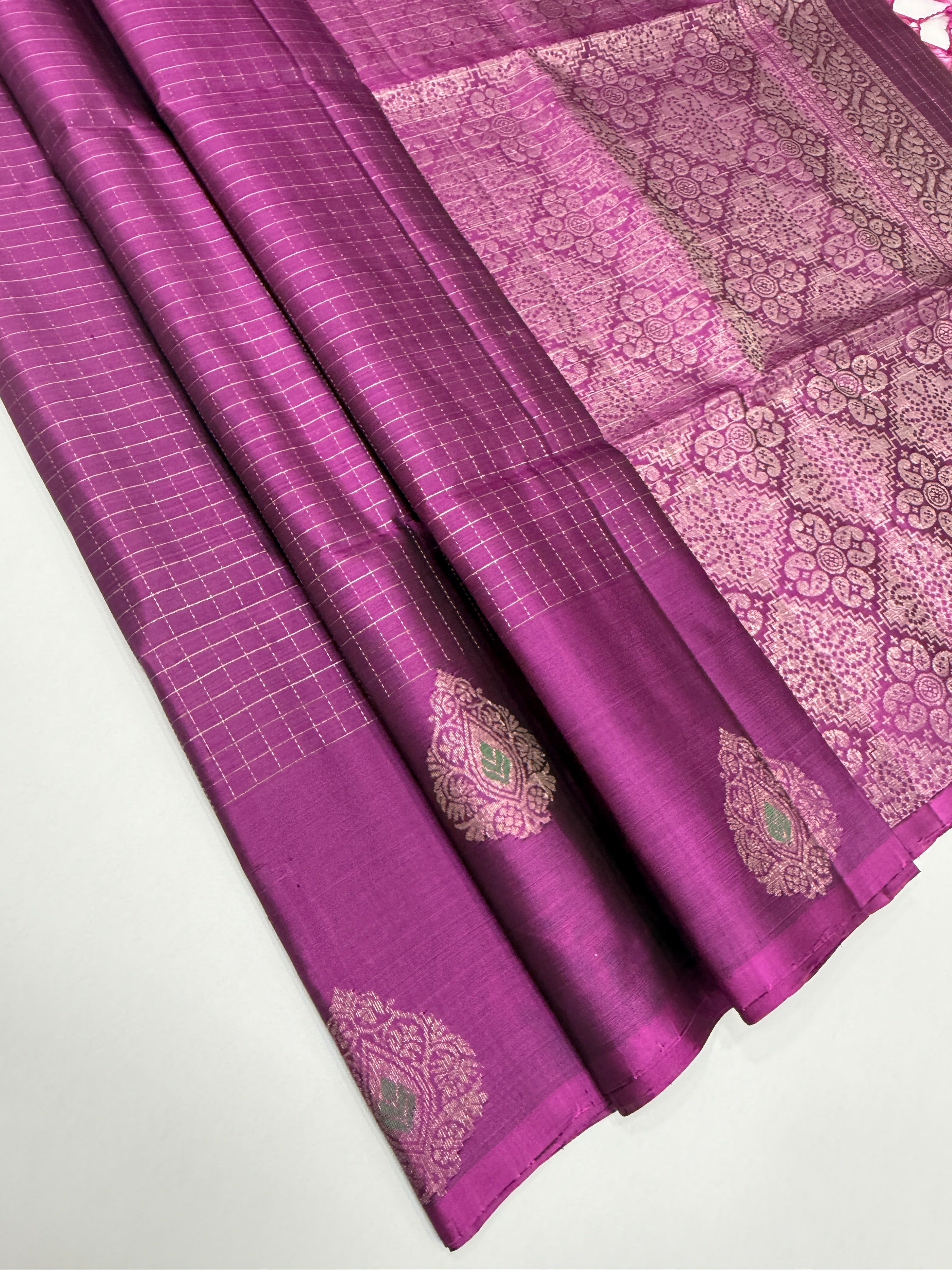 VSF1124 - light purple color body , color pallu,blouse - Pure silk saree