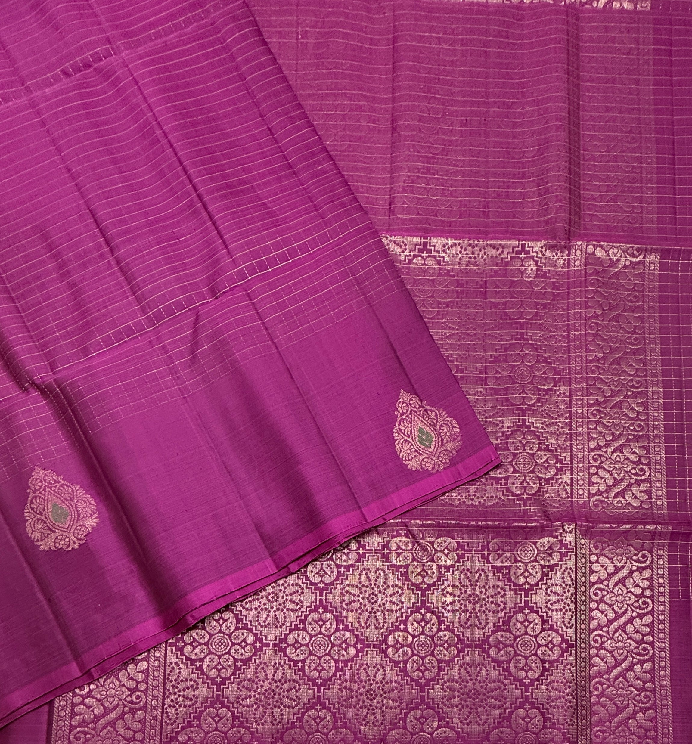 VSF1124 - light purple color body , color pallu,blouse - Pure silk saree