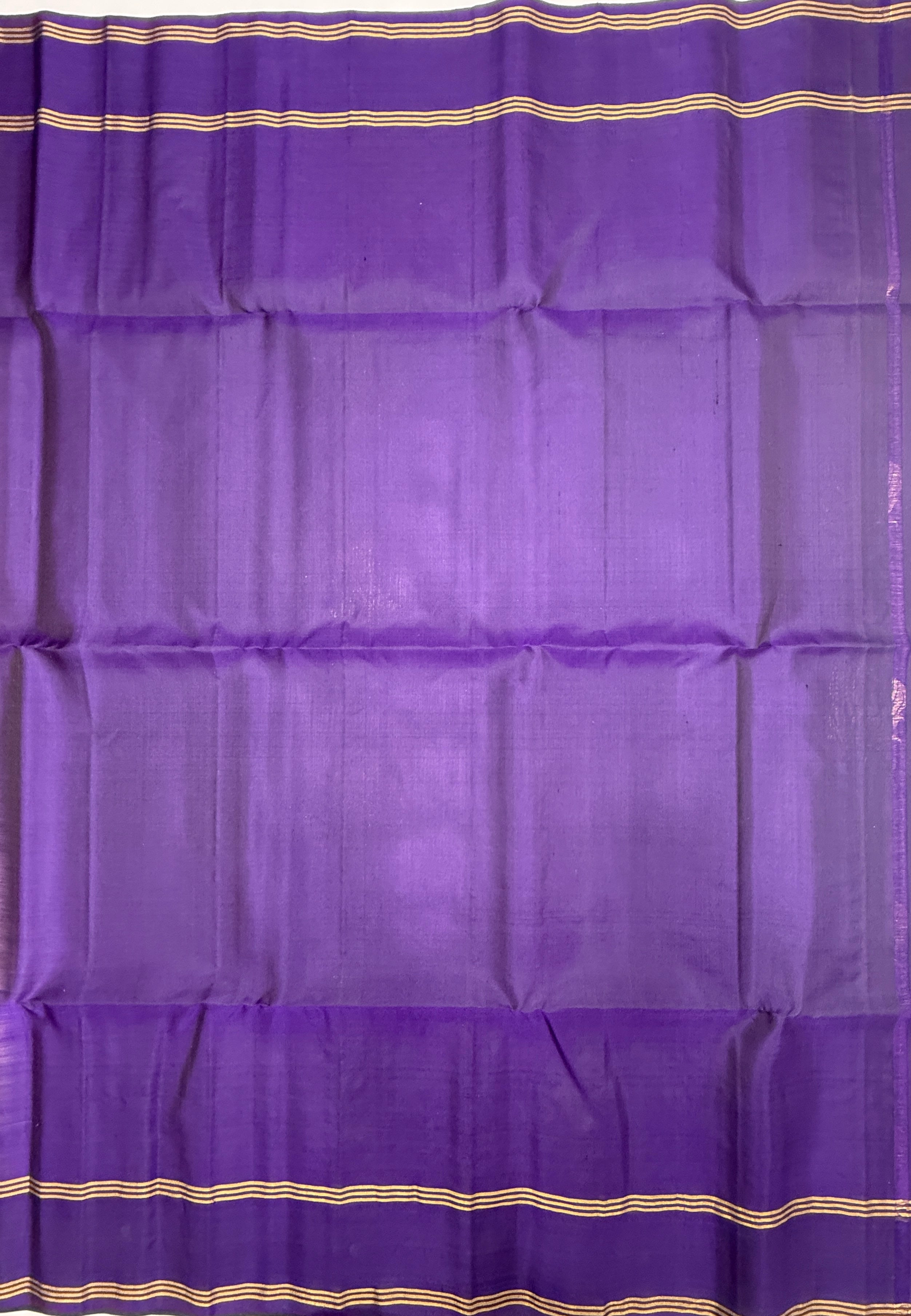 VSCB642 - lavender color body , violet color pallu , blouse - Pure silk saree