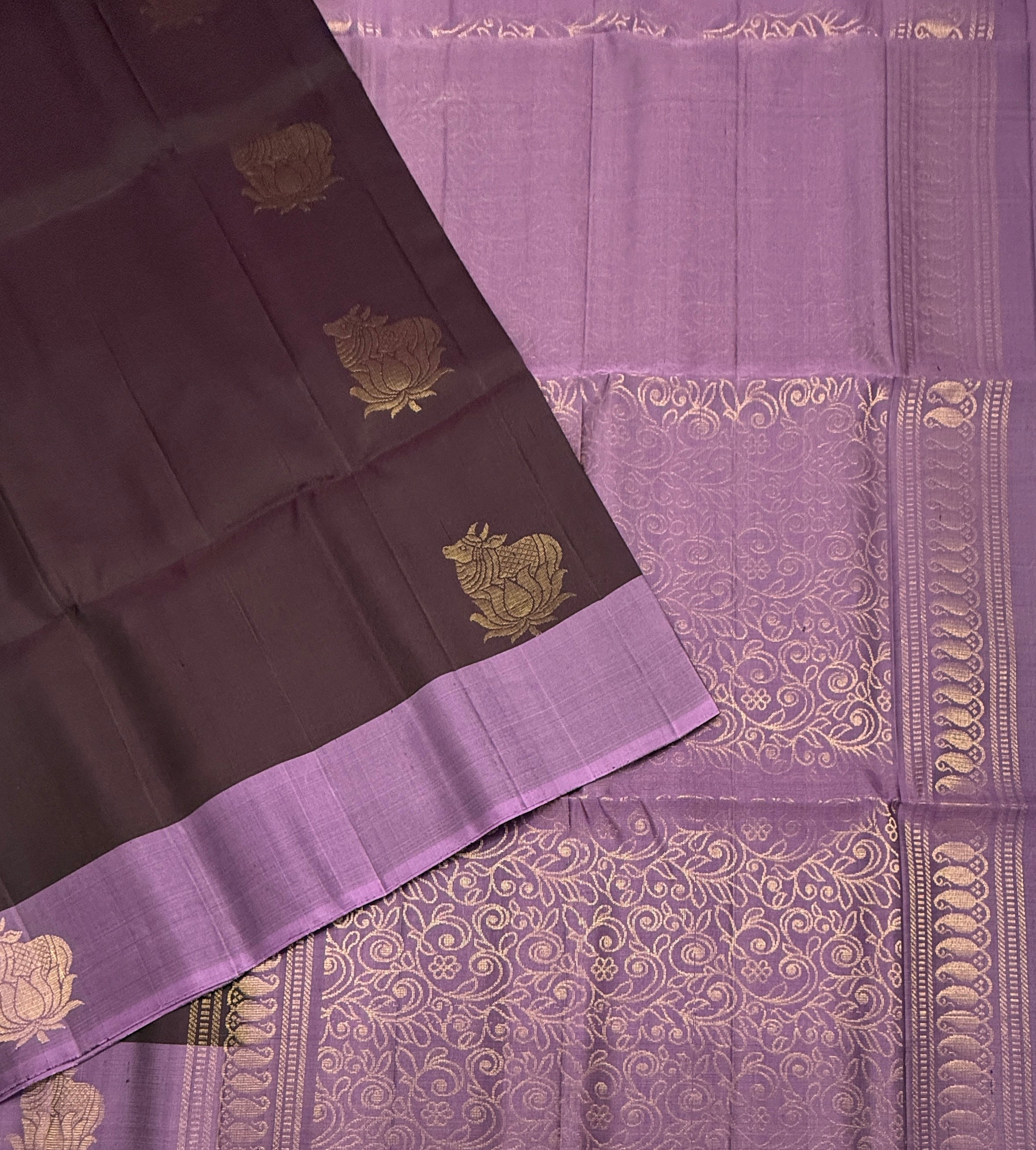 VSCB644 - dark purple color body , lavender color pallu , blouse - Pure silk saree