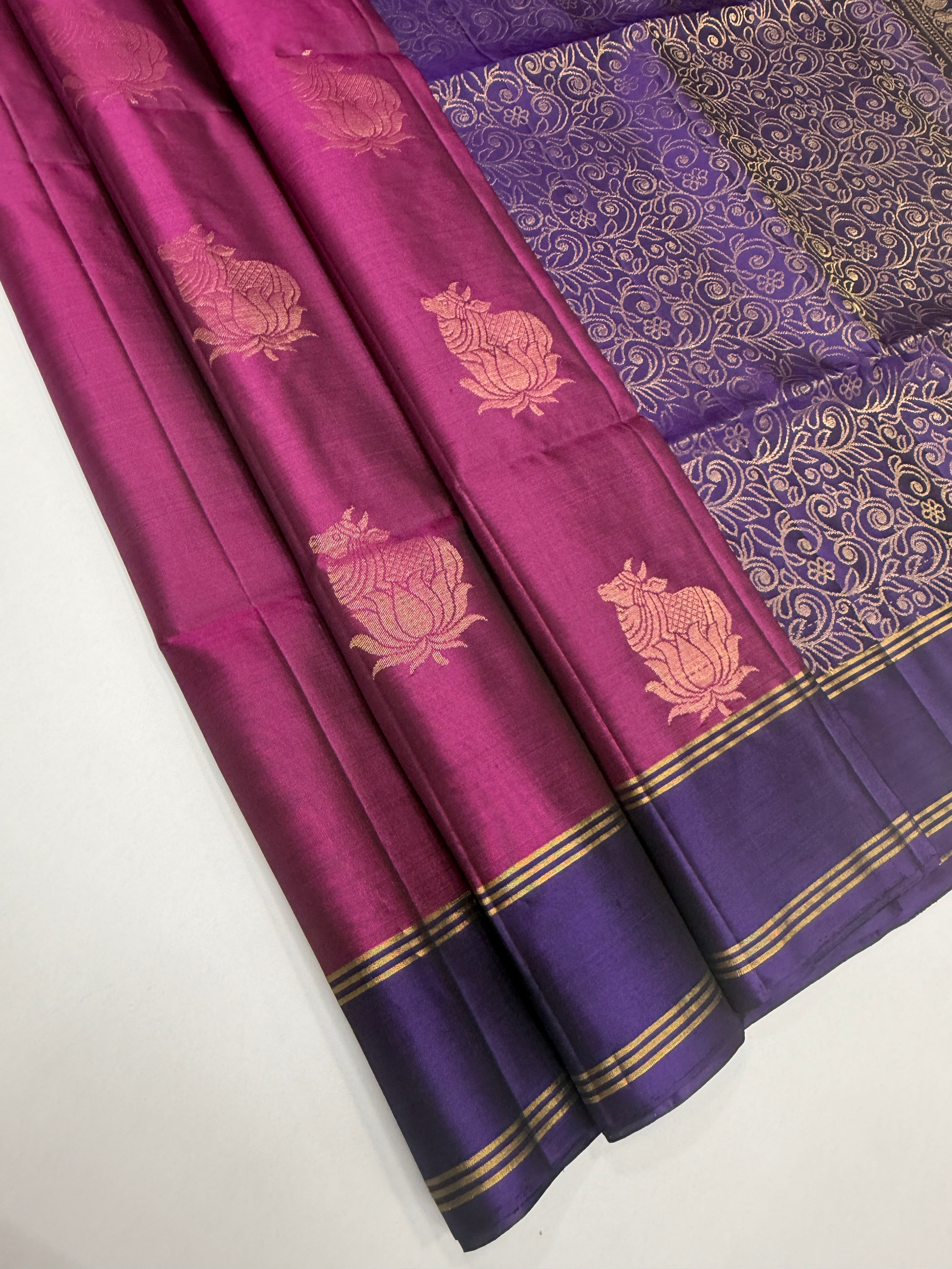 VSCB646 - purple color body , violet color pallu , blouse - Pure silk saree