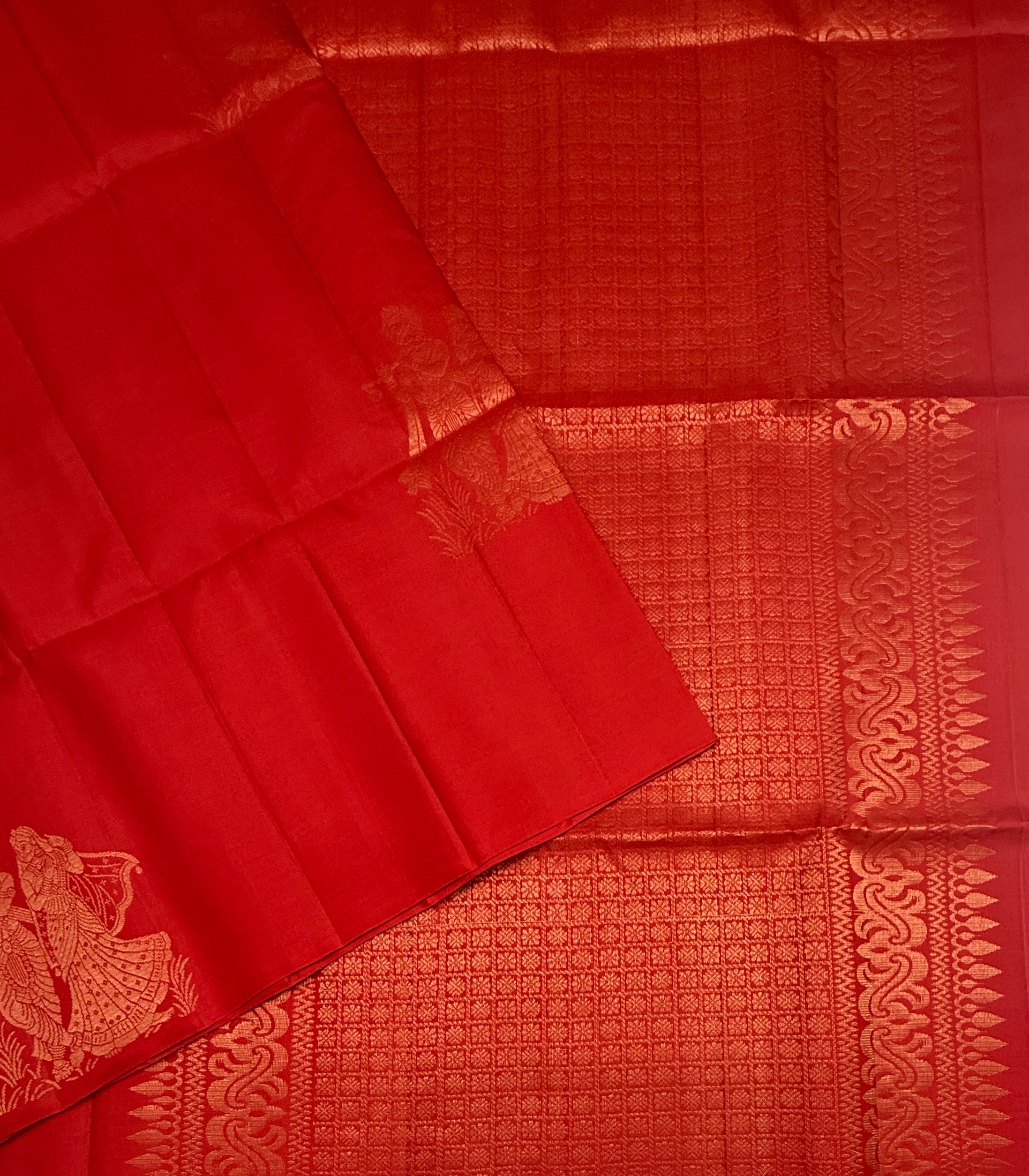 VSBP106 - red color body , color pallu,blouse - Pure silk saree