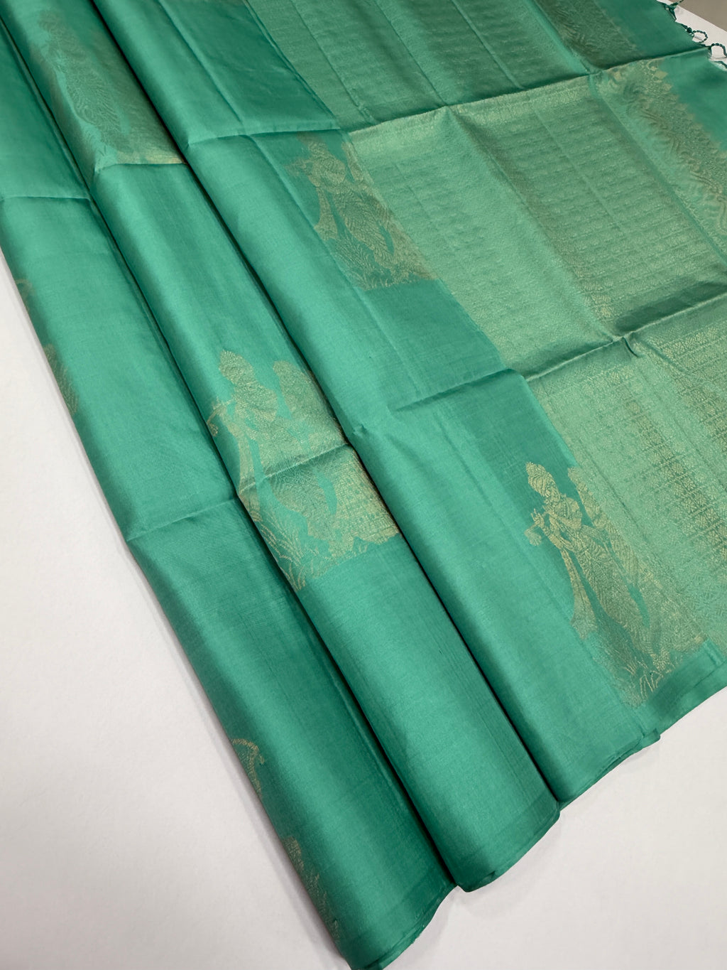 VSBP107 - sea blue color body , color pallu,blouse - Pure silk saree