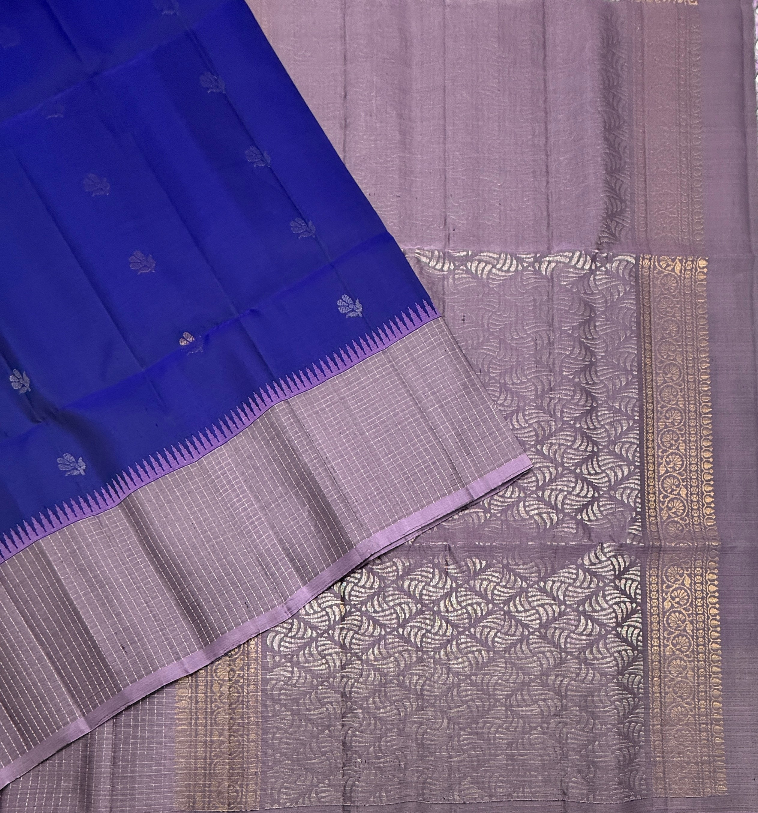 VST280 - royal blue color body , lavender color pallu , blouse - Pure silk saree