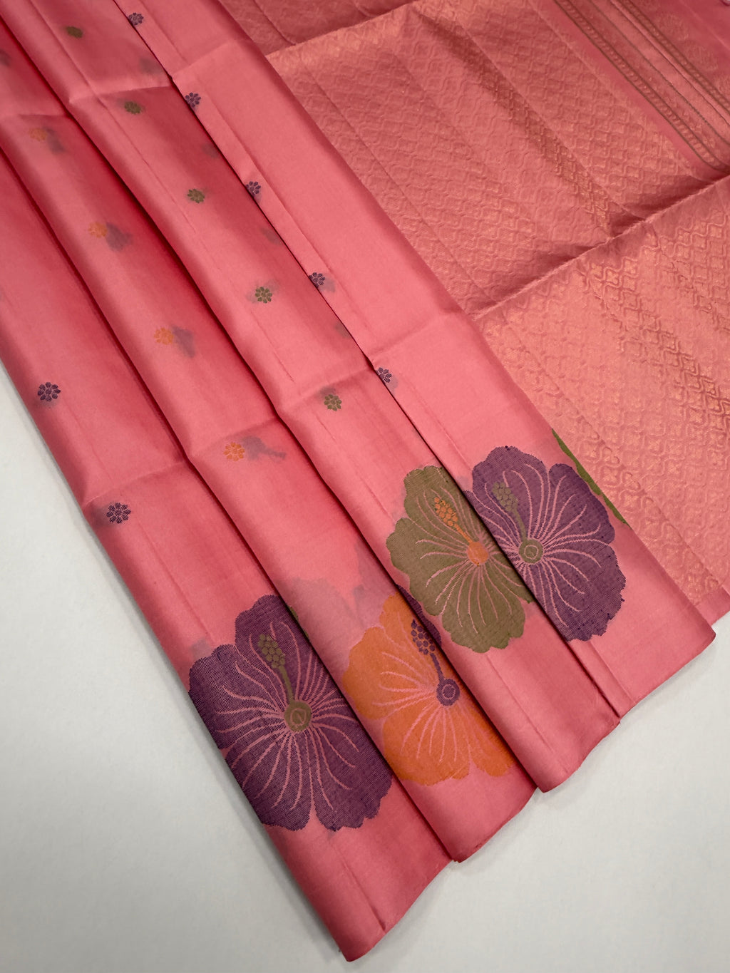 VST290 - light pink color body , color pallu , blouse - Pure silk saree