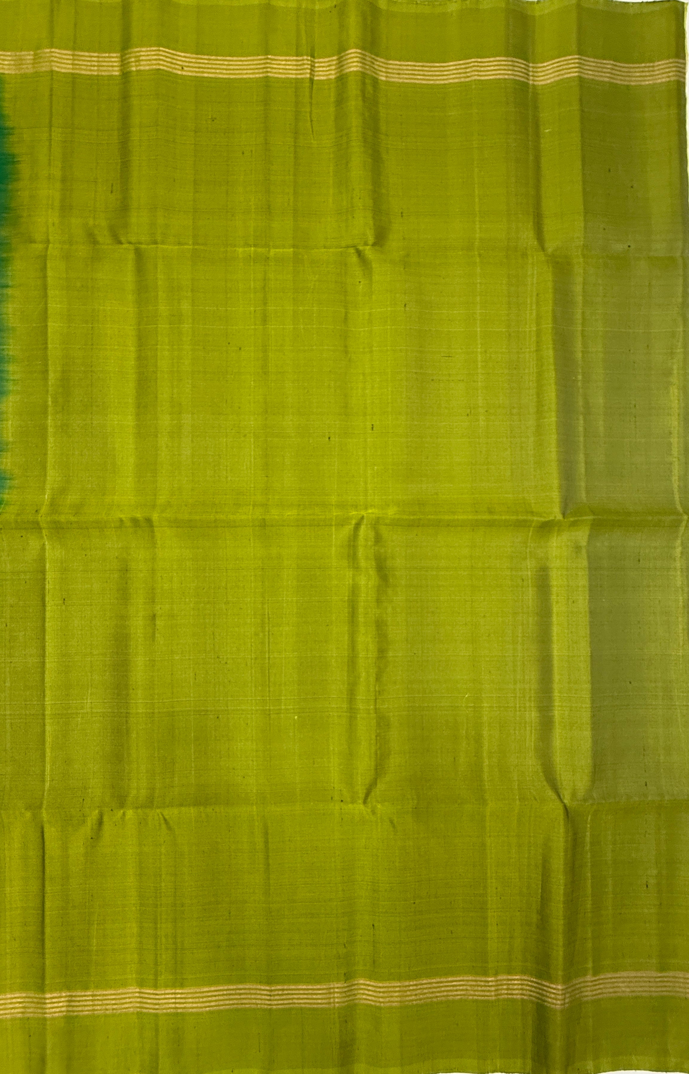 VSCB647 - peacock green color body , olive green color pallu , blouse - Pure silk saree