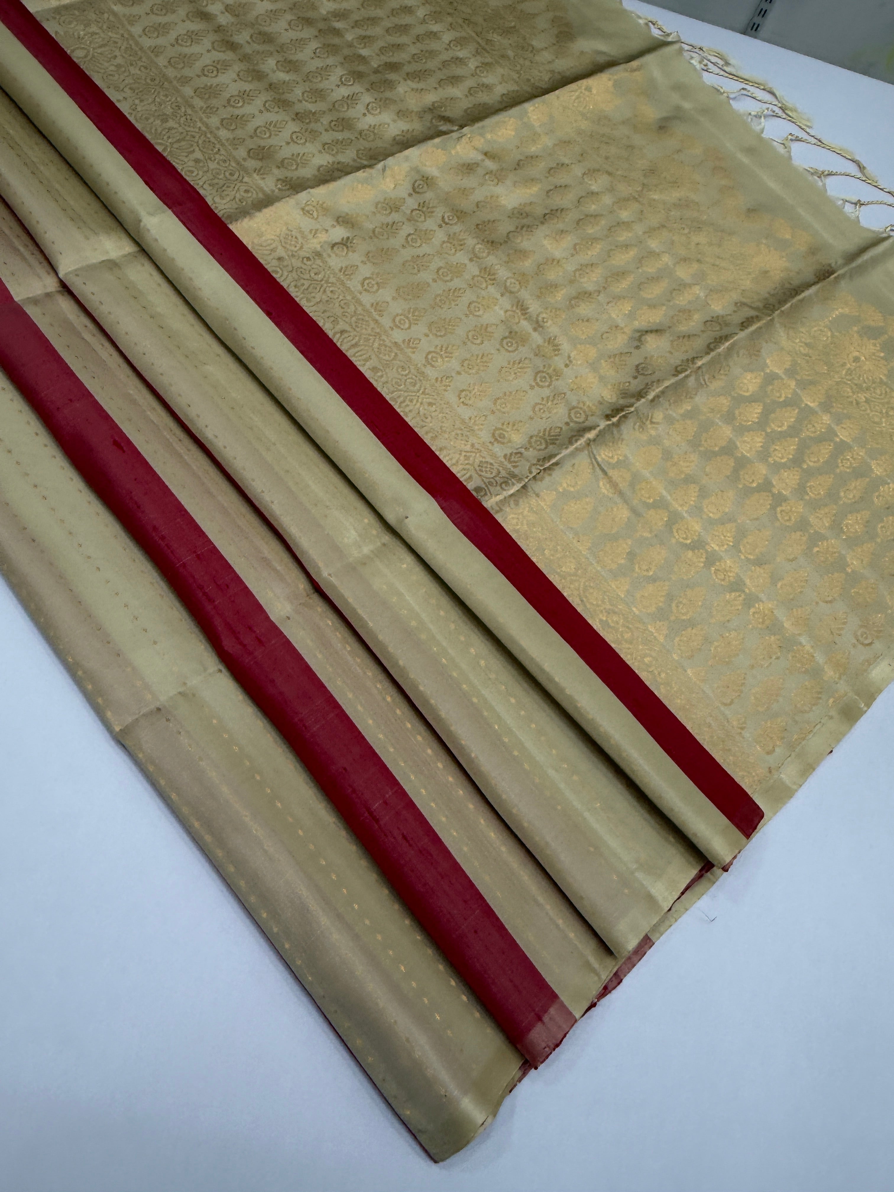 VSD172 - light sandal color body , color pallu,blouse - Pure silk saree