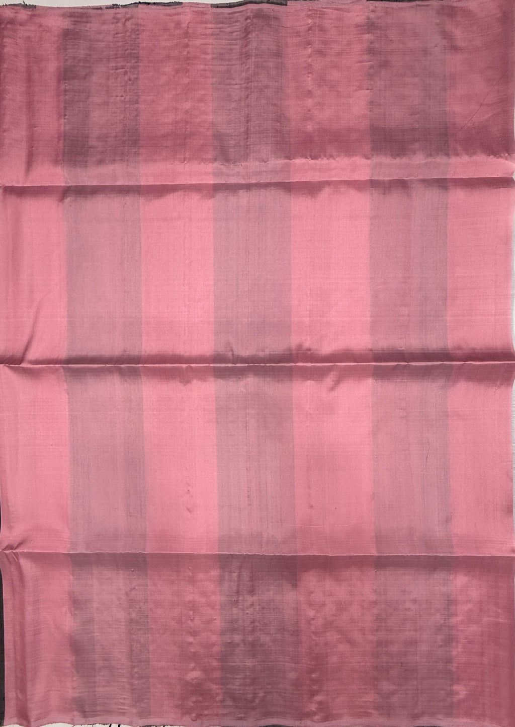 VSD173 - pink with black color body , color pallu,blouse - Pure silk saree
