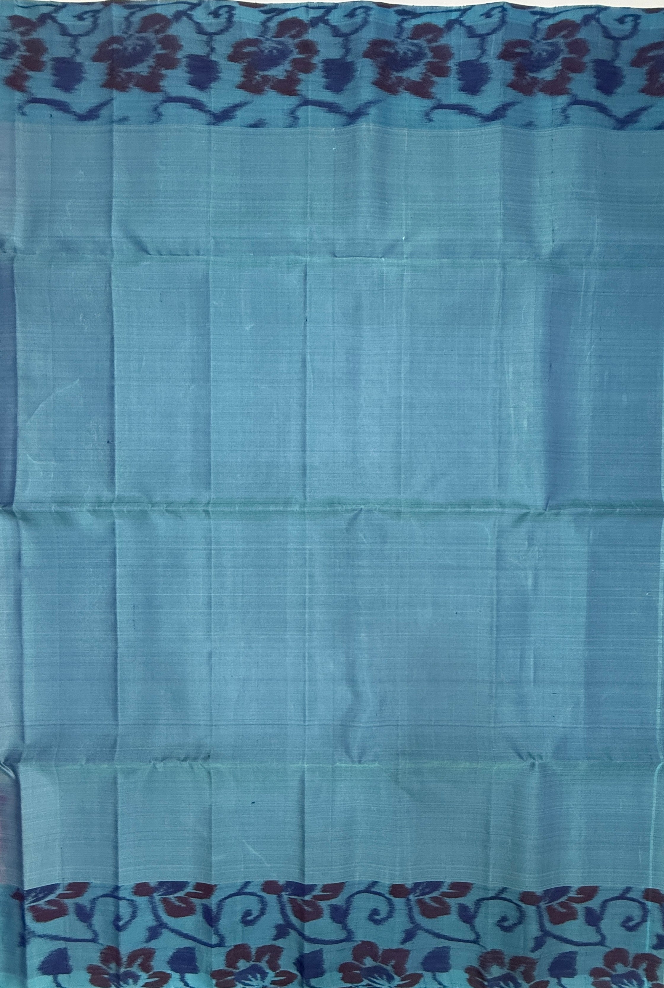 VSM382 - lavender color body , sky blue color pallu , blouse