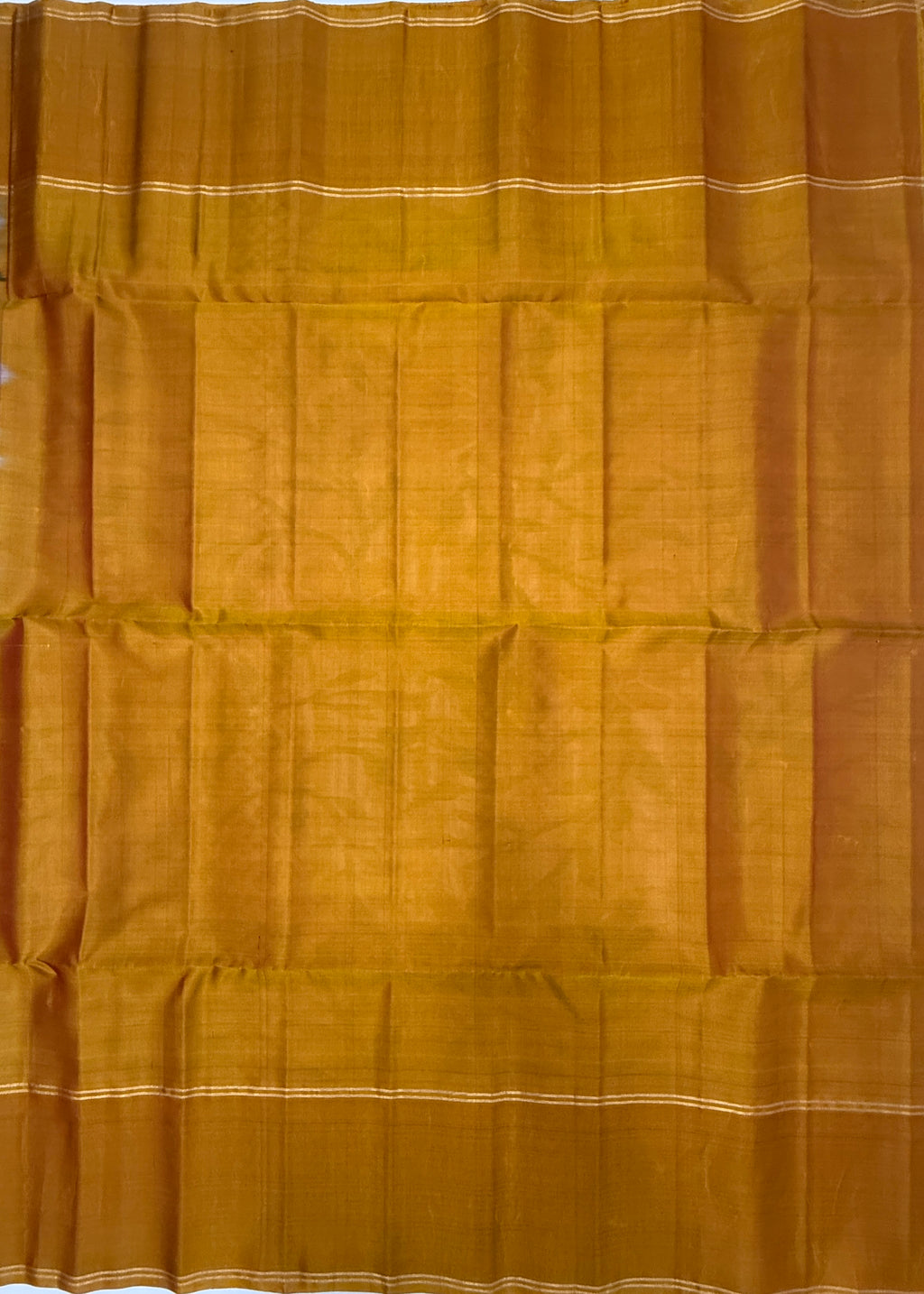 VSM400 - light lavender color body , honey brown color pallu , blouse