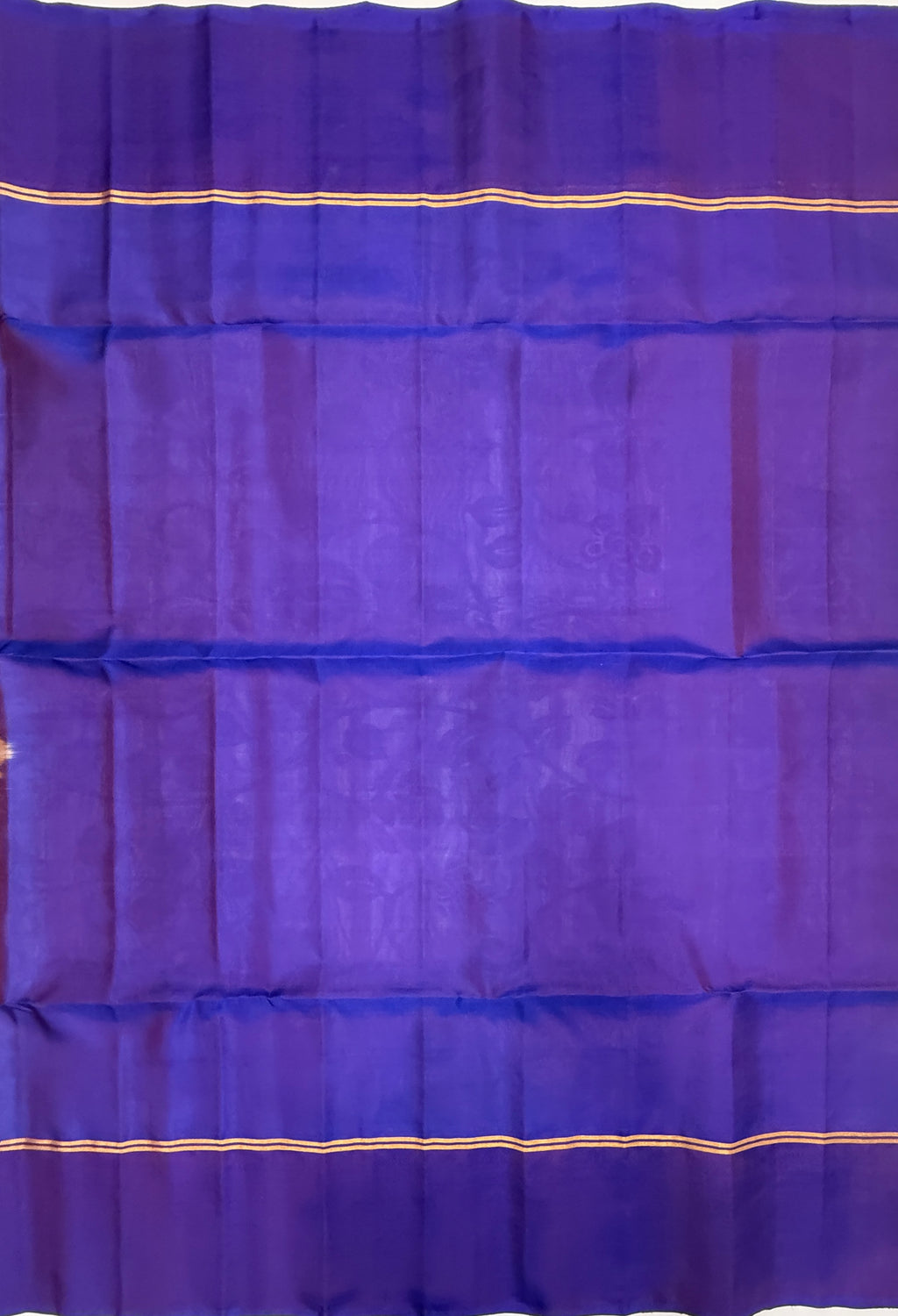VSM402 - onion color body , violet color pallu , blouse