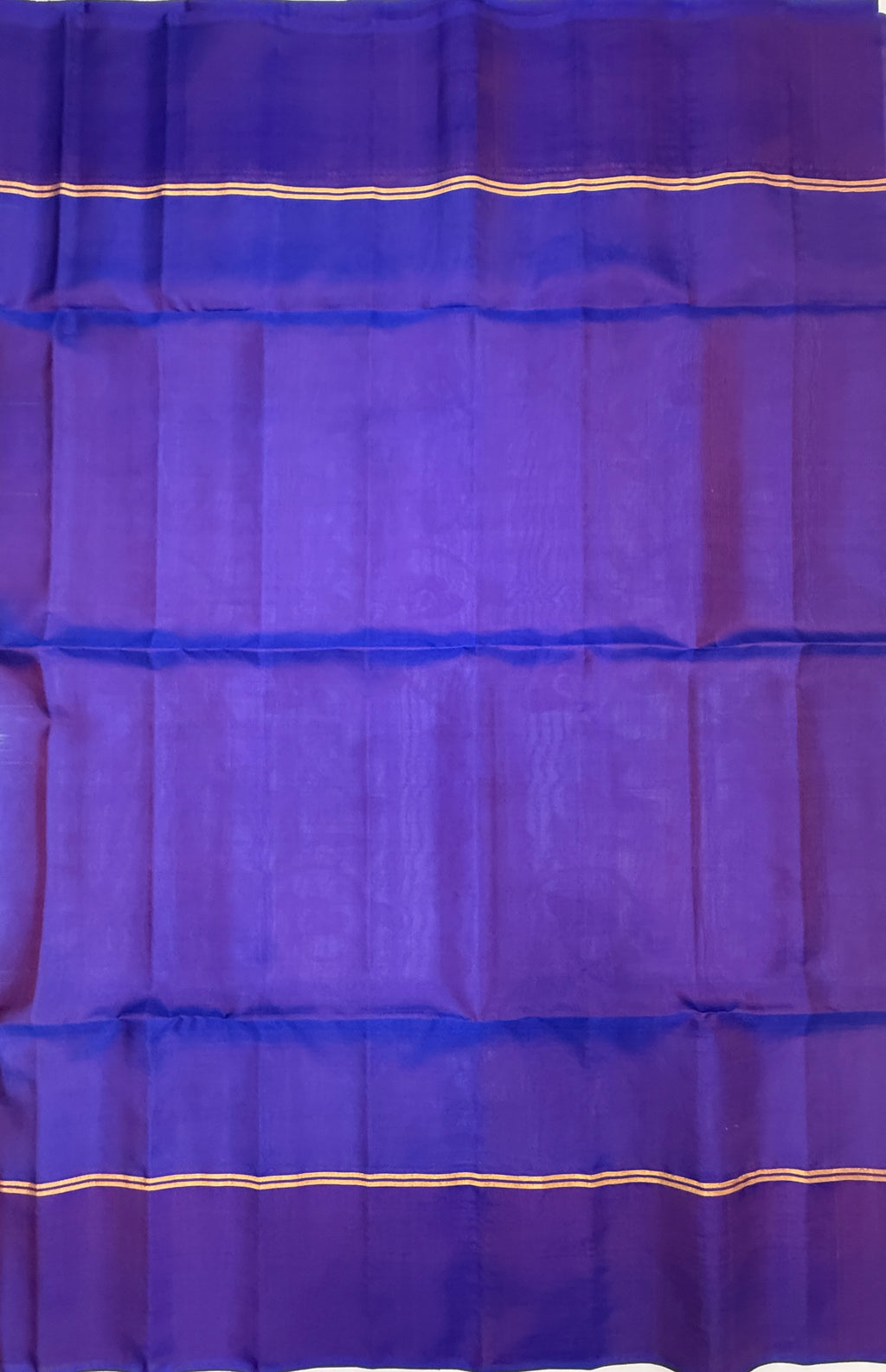VSM405 - pastel blue color body , violet color pallu , blouse