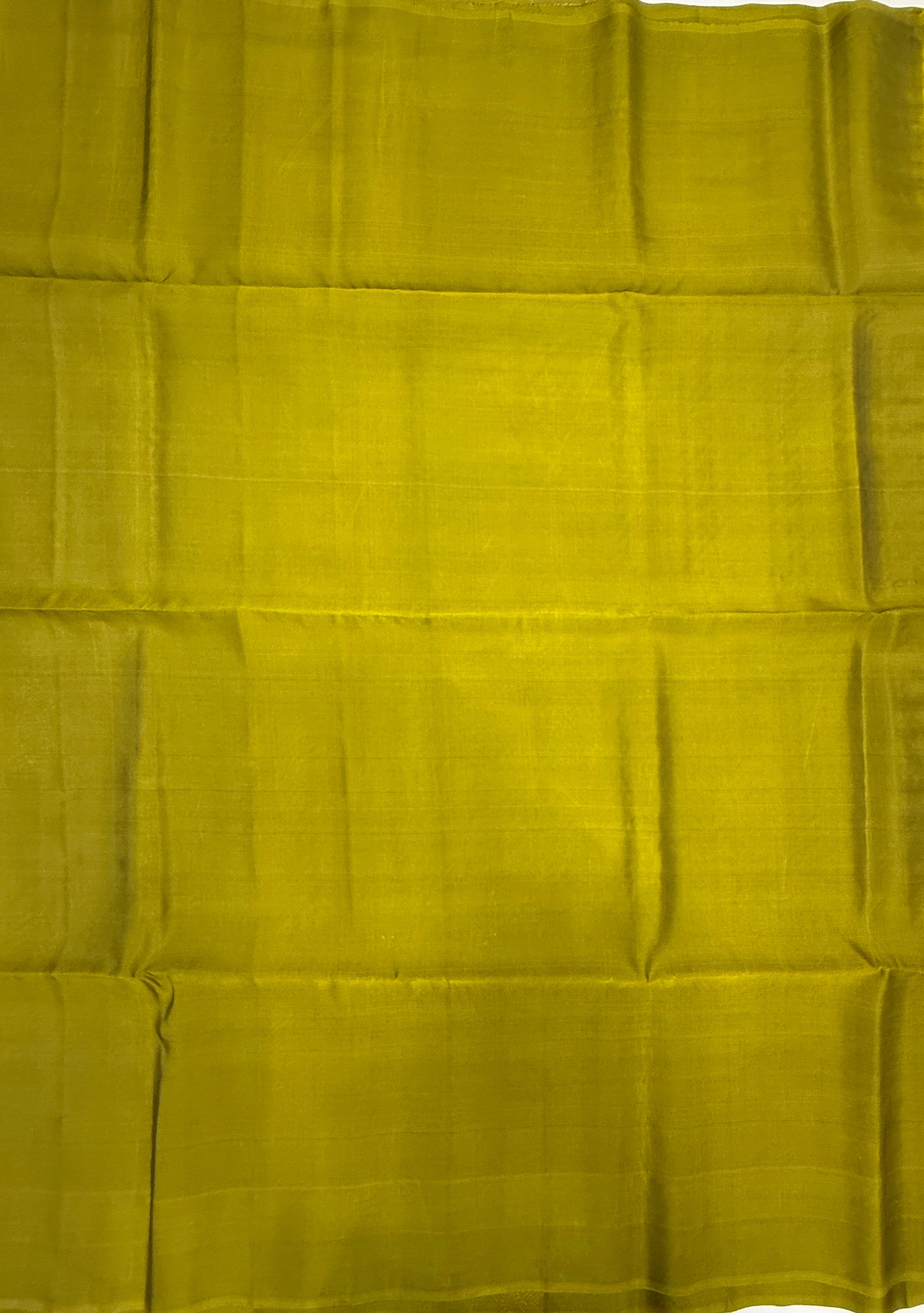 VSM410 - mustard color body , light green color pallu , blouse