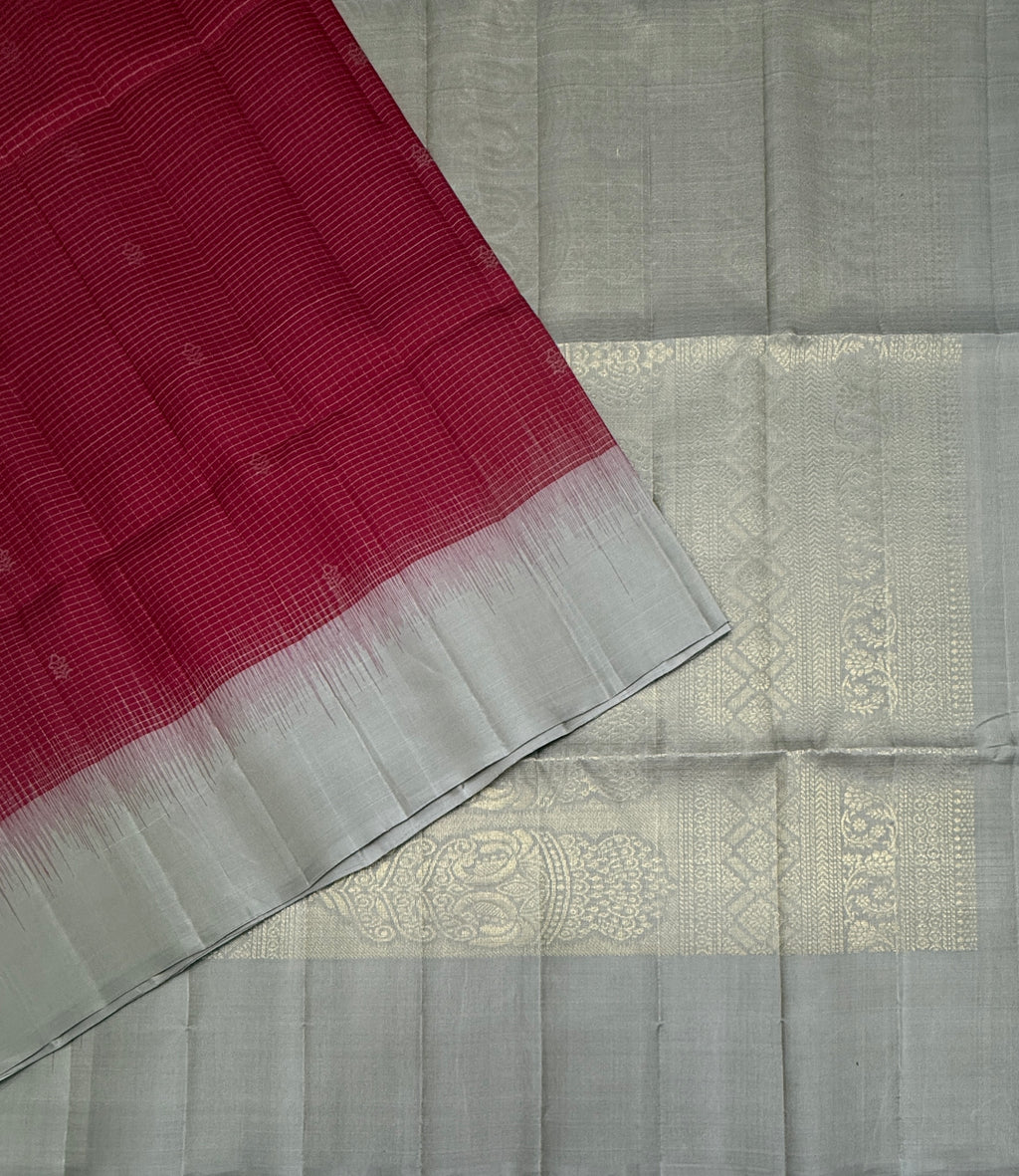 VSF1129 - red color body , beige color pallu,blouse - Pure silk saree