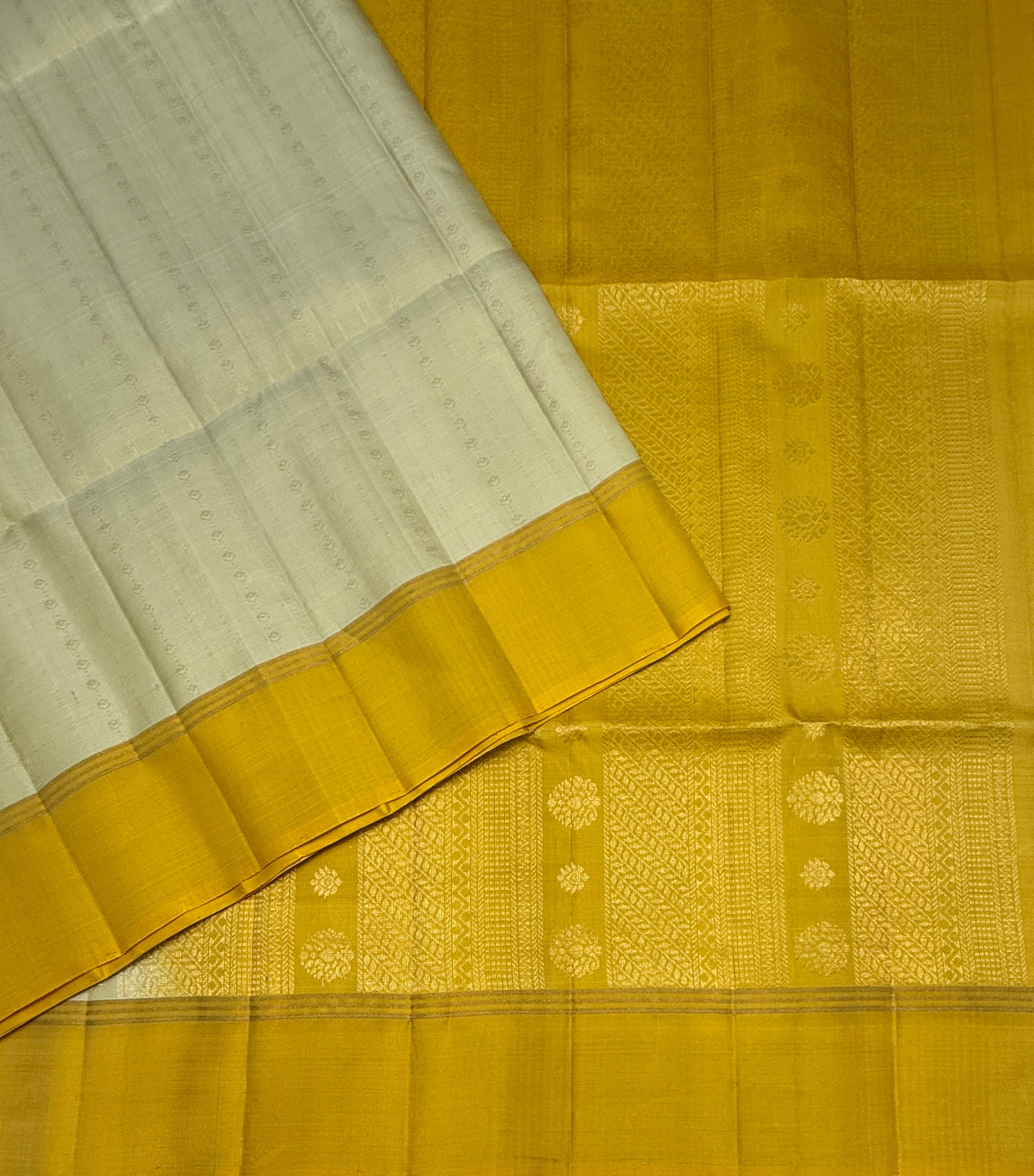 VSF1130 - beige color body , yellow color pallu,blouse - Pure silk saree
