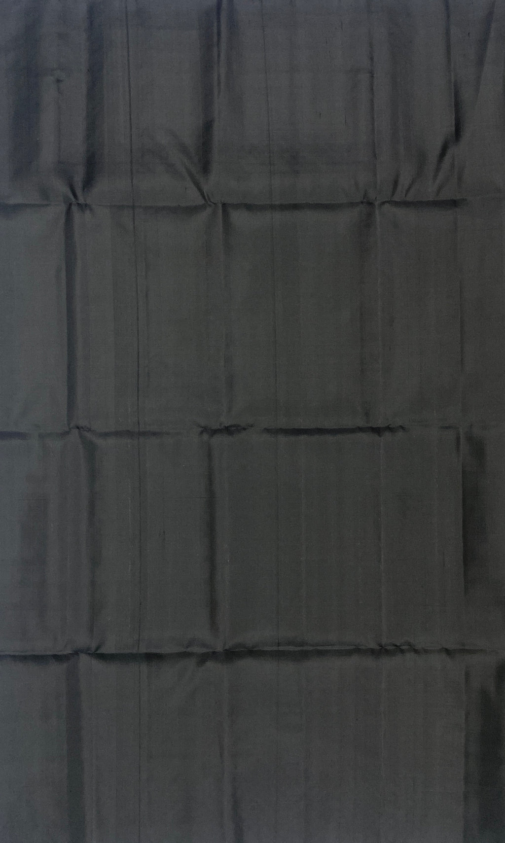VSS308 - black color body, pallu , blouse pure silk saree