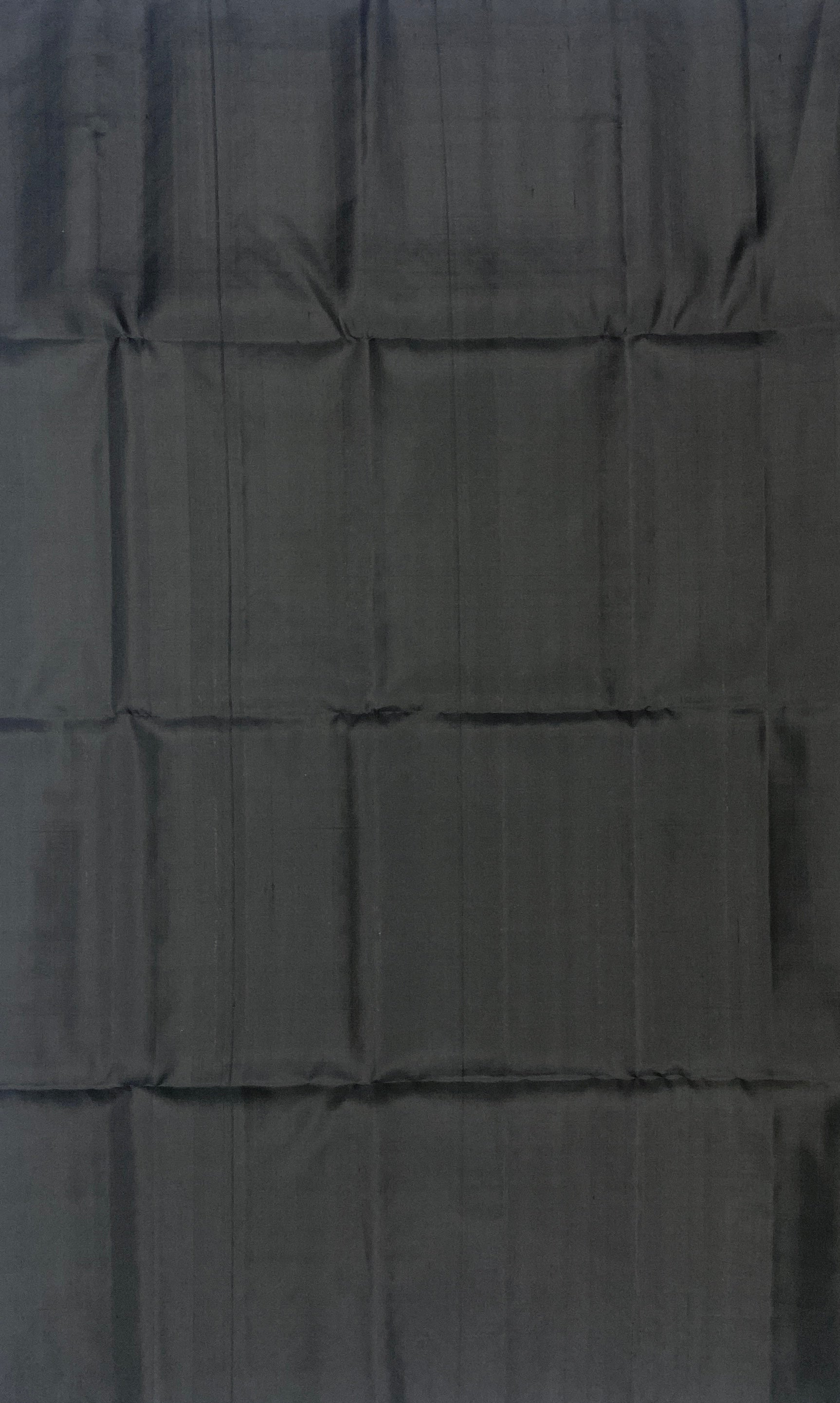 VSS308 - black color body, pallu , blouse pure silk saree