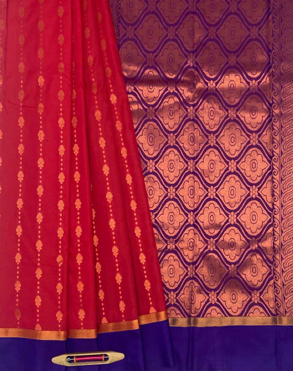 VSAS546 - reddish pink color body , violet with purple color pallu , blouse.