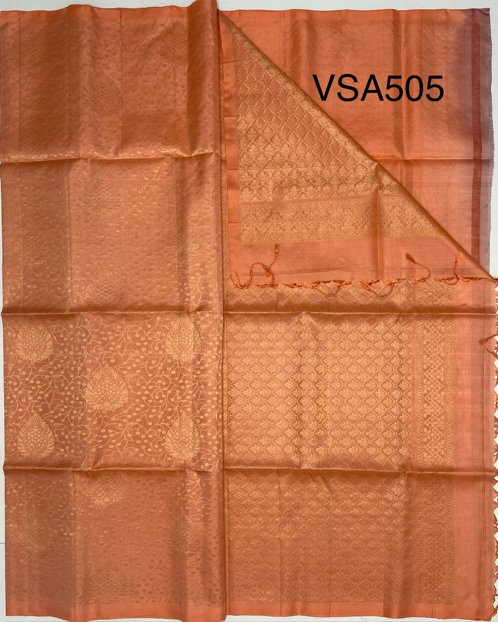 VSA505 - peach color body, pallu , blouse pure silk saree