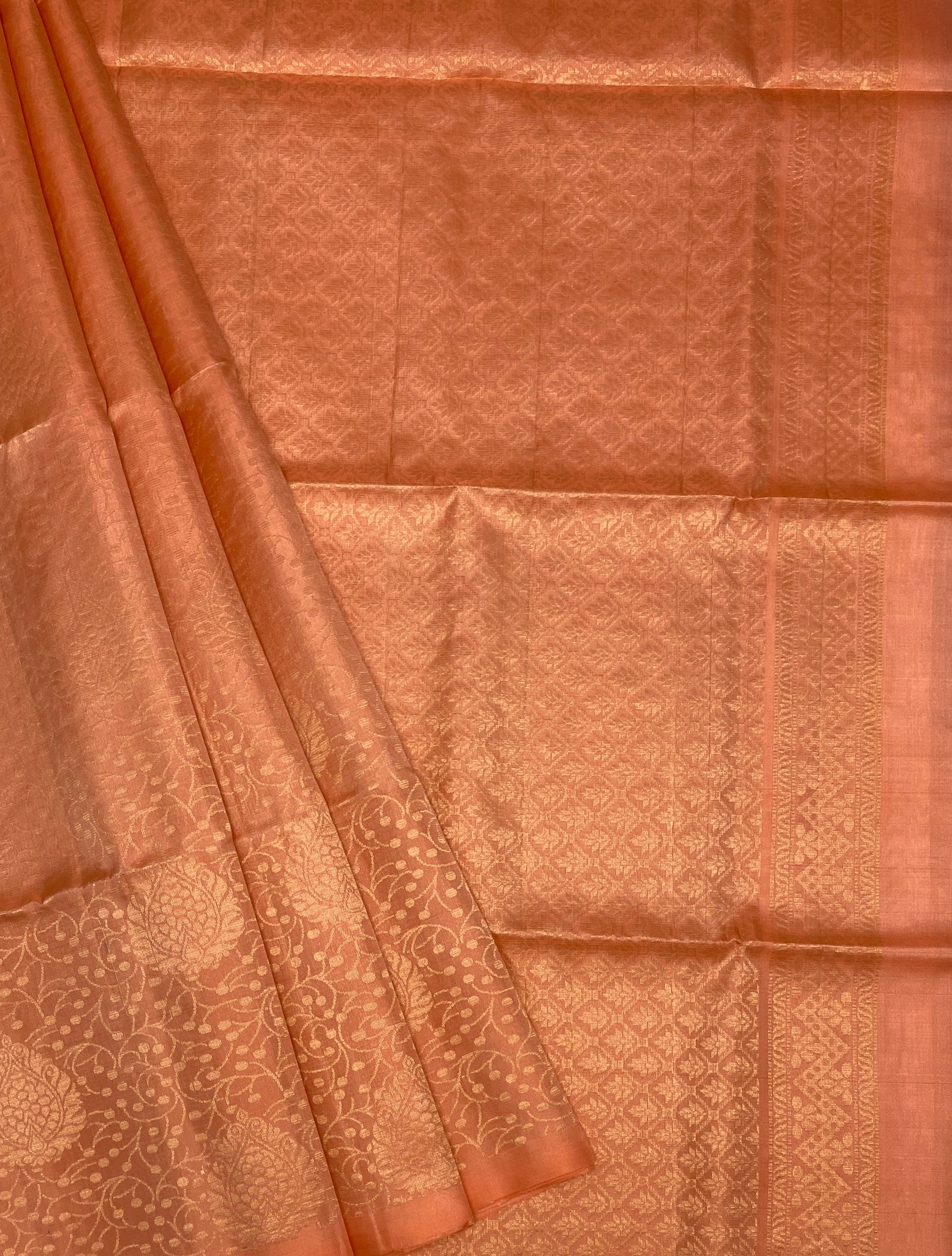 VSA505 - peach color body, pallu , blouse pure silk saree