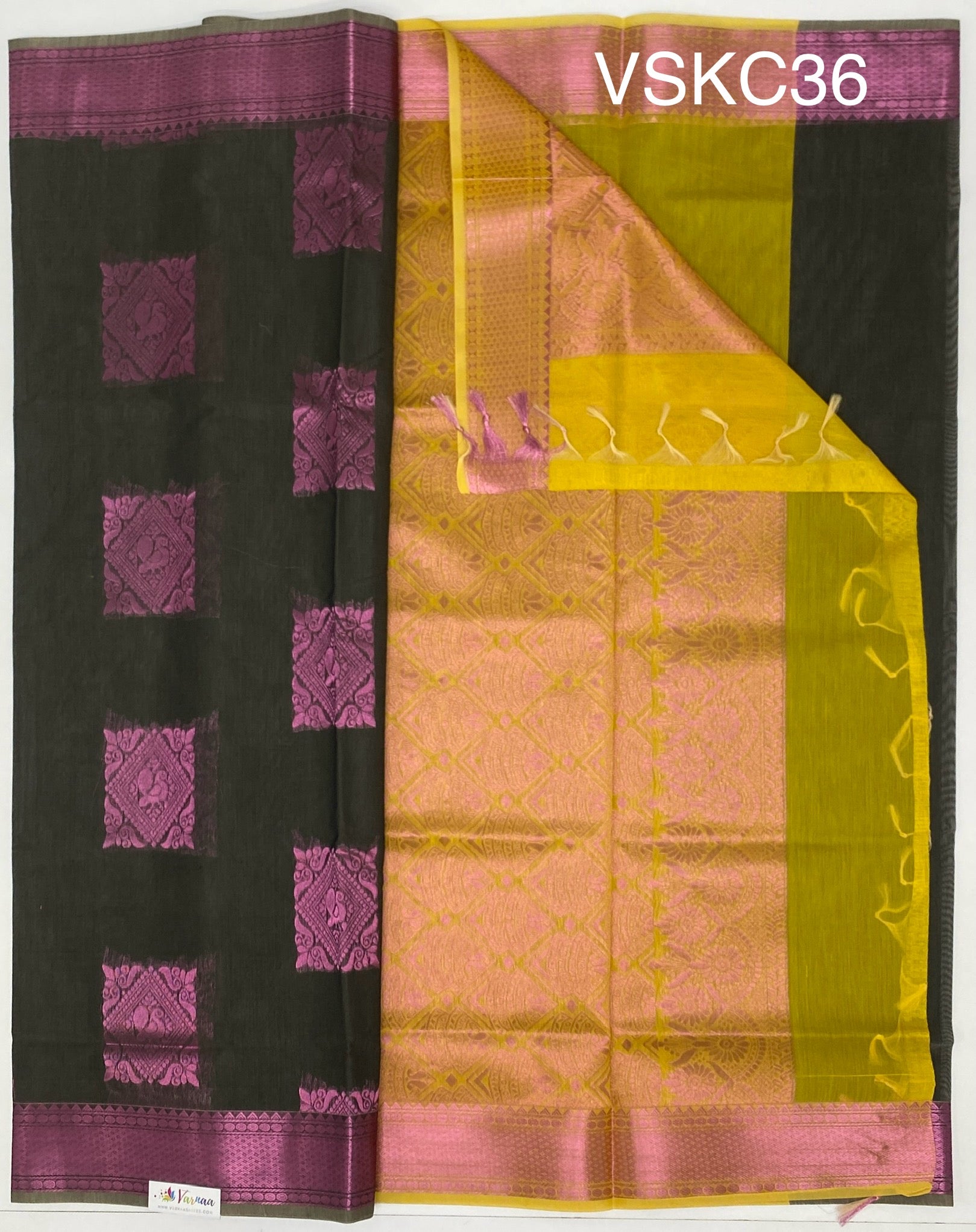 VSKC36 - dark grey color body , yellow color pallu , blouse.
