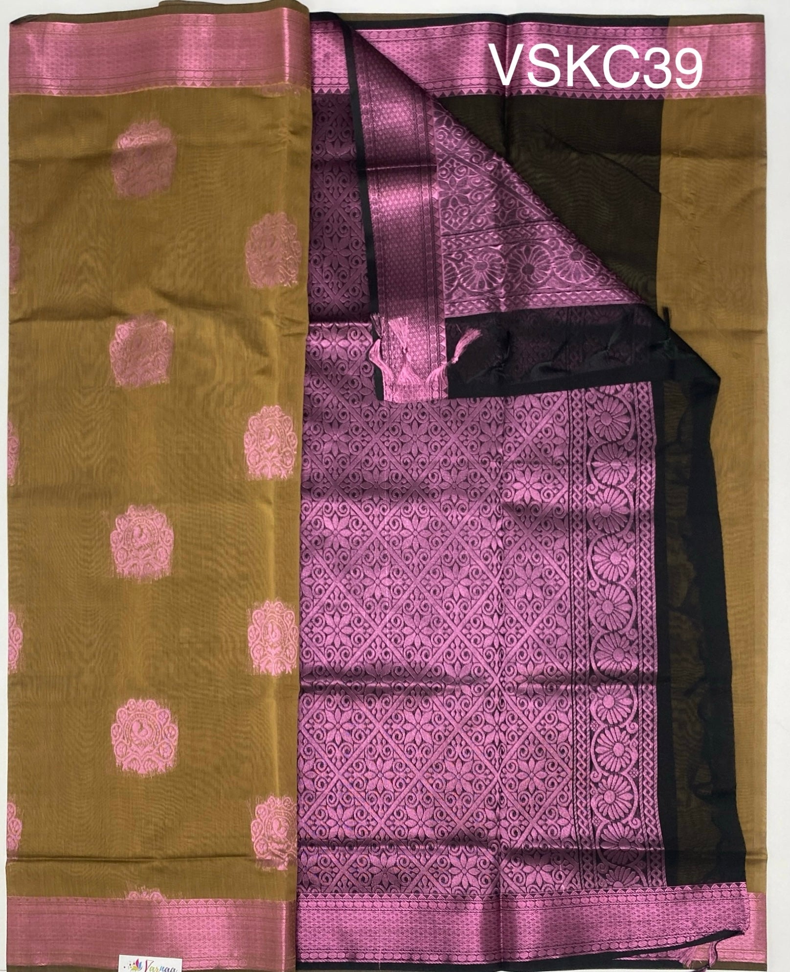 VSKC39 - khaki brown color body , black color pallu , blouse.
