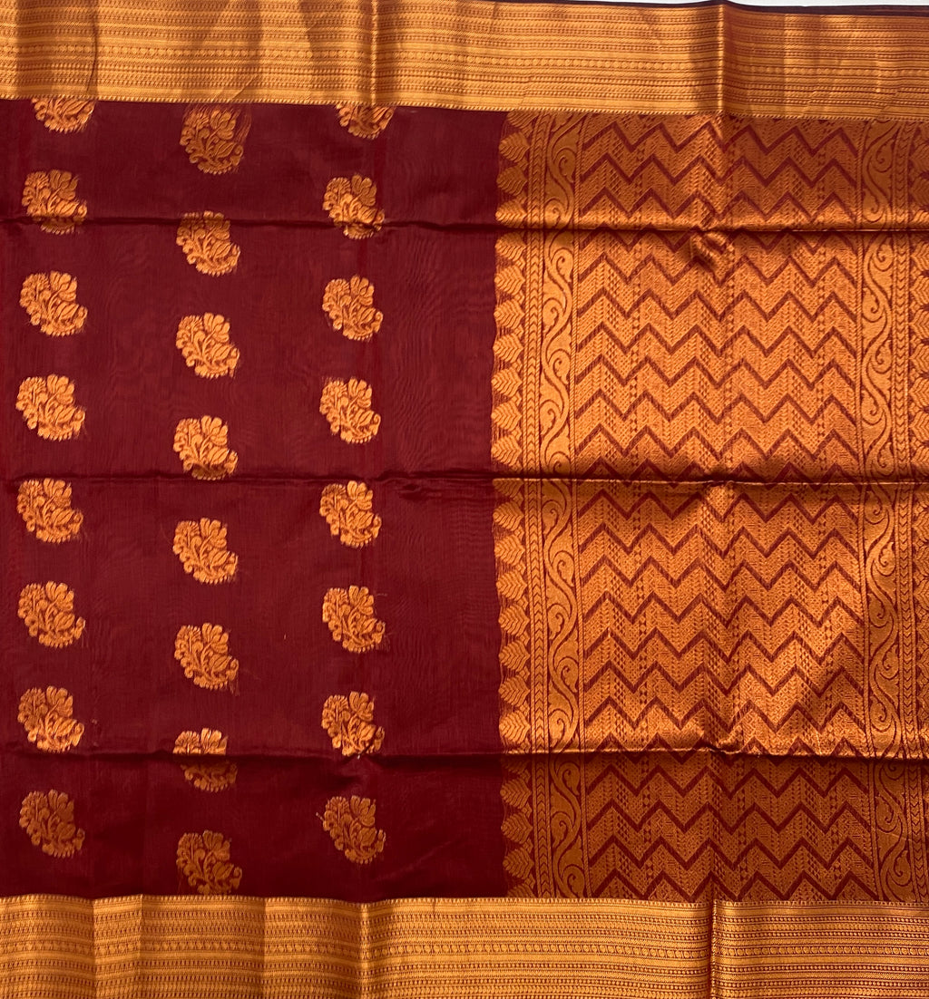 VSKC116 - brown color body , pallu , blouse.
