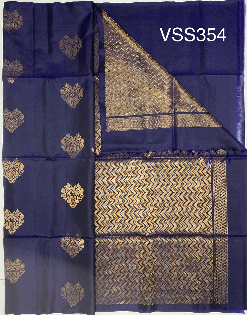 VSS354 - navy blue color body, pallu , blouse pure silk saree