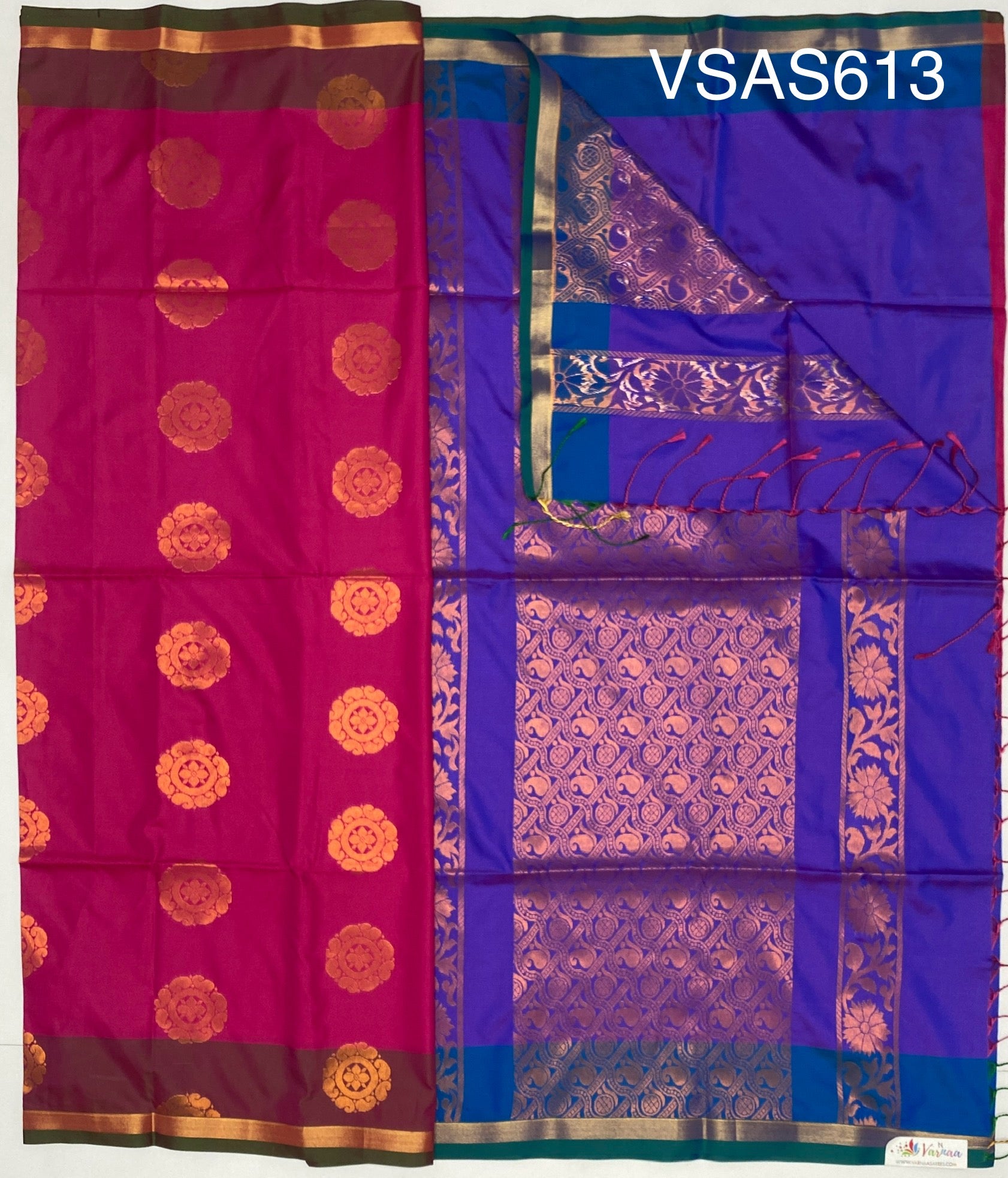 VSAS613 - magenta color body , ink blue with green color pallu , blouse.
