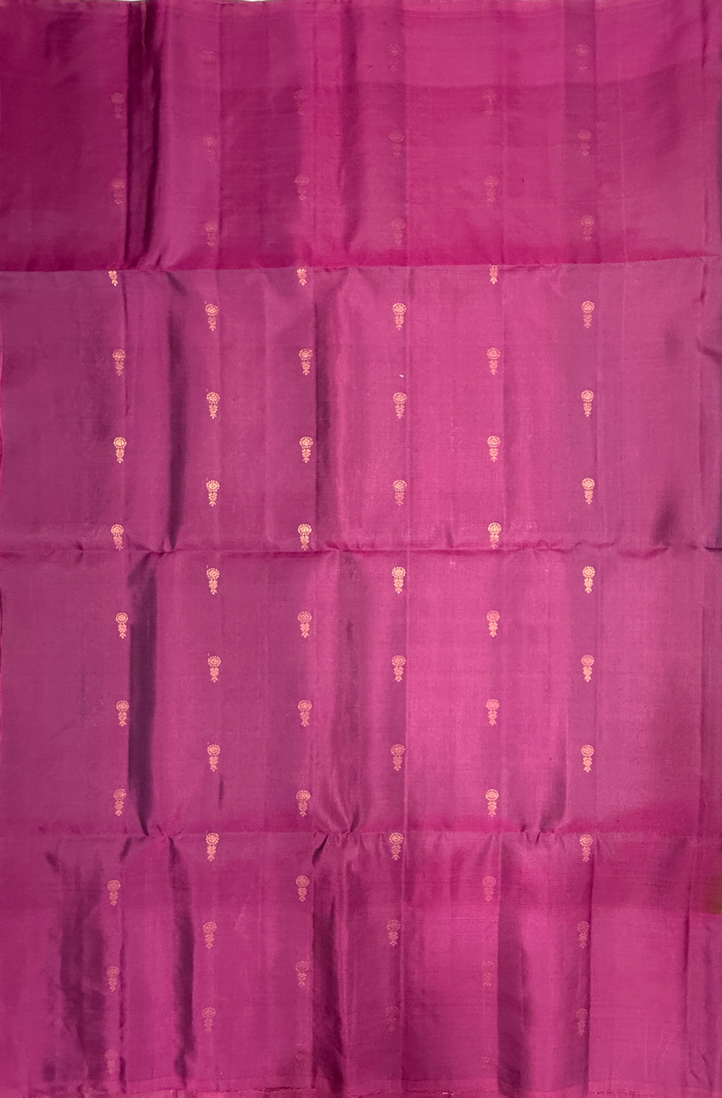 VST344 - olive green color body , purple color pallu , blouse - Pure silk saree