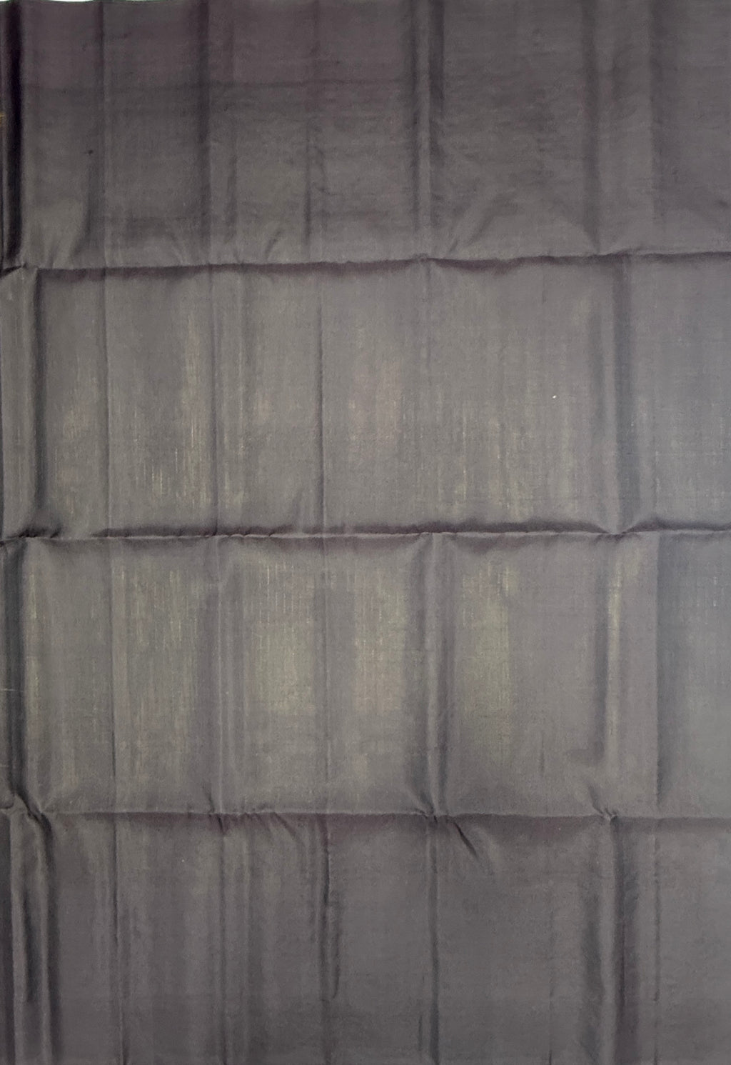 VST351 - mehandi green color body , dark purple color pallu , blouse - Pure silk saree