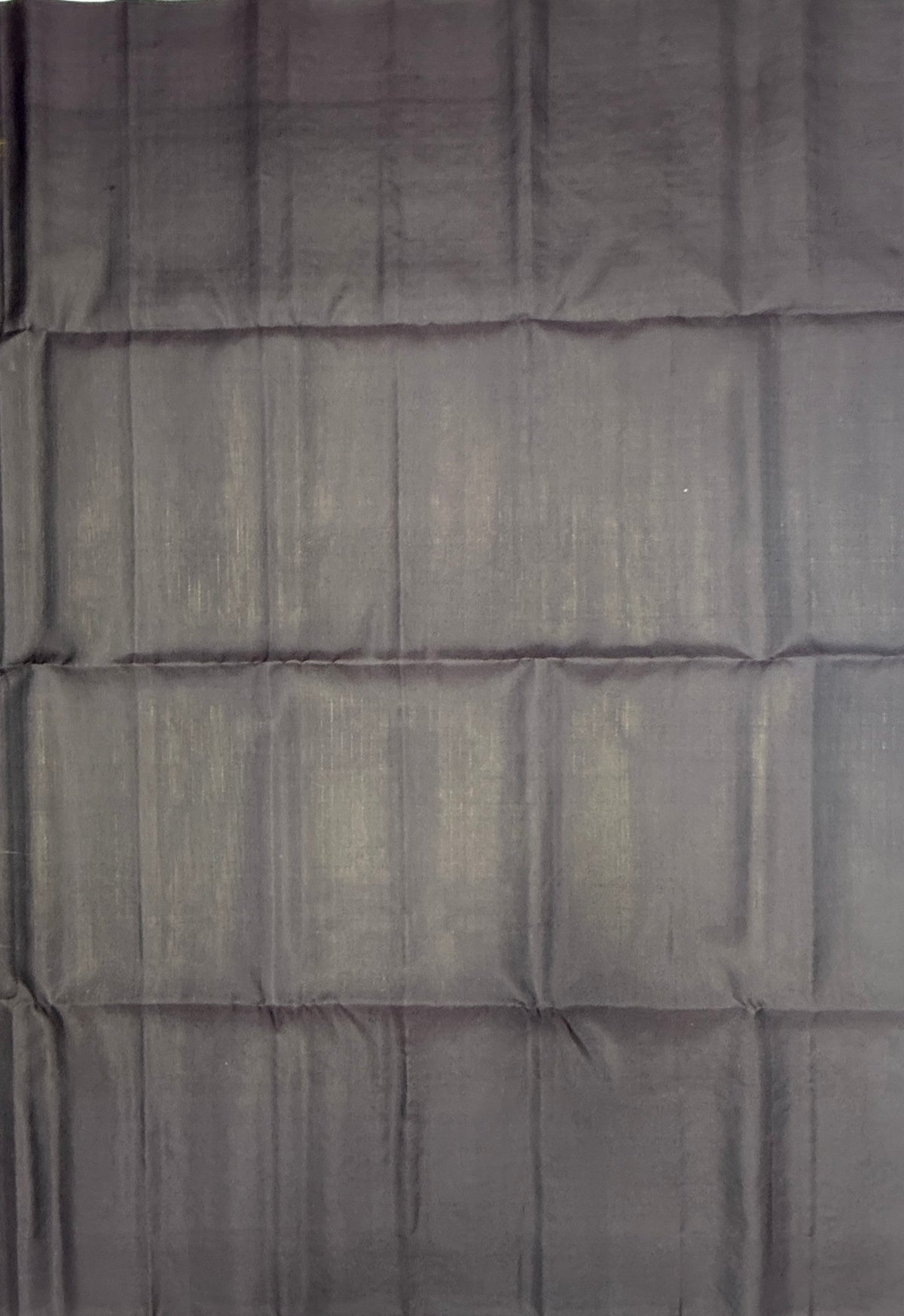 VST351 - mehandi green color body , dark purple color pallu , blouse - Pure silk saree